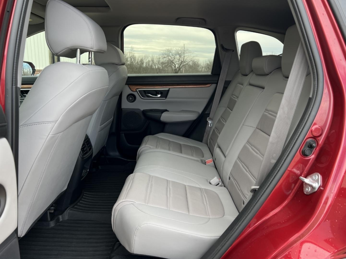 2021 RED /Gray Leather HONDA CR-V EX-L (7FART6H86ME) with an 2.0L 4 Cyl. Hybrid engine, Continuously Variable transmission, located at 2990 Old Orchard Rd., Jackson, MO, 63755, 37.354214, -89.612106 - 2021 Honda CR-V HYBRID EX-L Local 1-Owner 90xxx miles All Wheel Drive 2.0L 4 Cyl. Hybrid Automatic Leather Power/Heated Seats Heated Steering Wheel Backup Camera Sunroof Bluetooth Remote Start Cruise Power Windows/Locks/Mirrors We have financing available and we accept trades! Fill ou - Photo#18