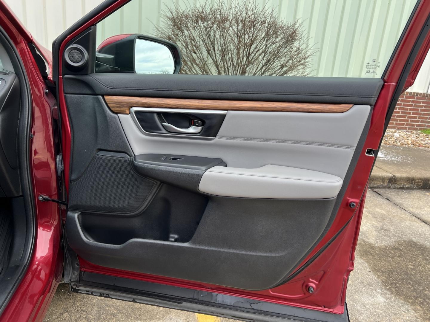 2021 RED /Gray Leather HONDA CR-V EX-L (7FART6H86ME) with an 2.0L 4 Cyl. Hybrid engine, Continuously Variable transmission, located at 2990 Old Orchard Rd., Jackson, MO, 63755, 37.354214, -89.612106 - 2021 Honda CR-V HYBRID EX-L Local 1-Owner 90xxx miles All Wheel Drive 2.0L 4 Cyl. Hybrid Automatic Leather Power/Heated Seats Heated Steering Wheel Backup Camera Sunroof Bluetooth Remote Start Cruise Power Windows/Locks/Mirrors We have financing available and we accept trades! Fill ou - Photo#16