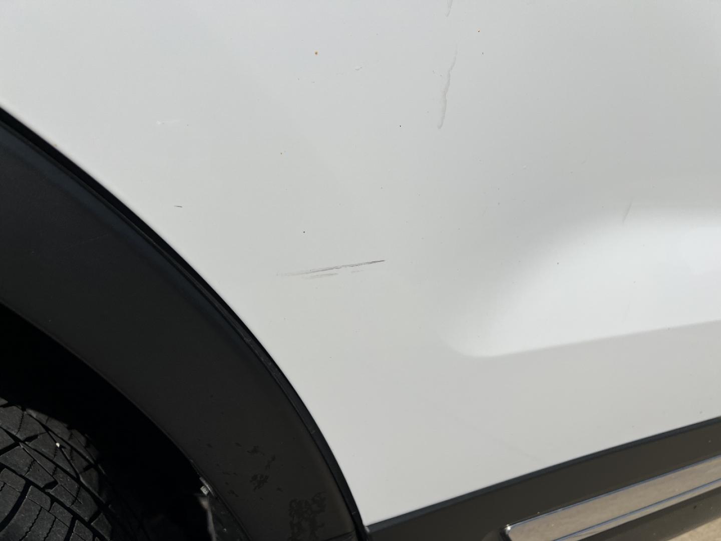 2019 WHITE /Black Cloth FORD EXPLORER XLT (1FM5K8D83KG) with an 3.5L V6 engine, Automatic transmission, located at 2990 Old Orchard Rd., Jackson, MO, 63755, 37.354214, -89.612106 - 2019 Ford Explorer XLT 116xxx miles 4 Wheel Drive 3.5L V6 Automatic 3rd Row Backup Camera Power Seats Bluetooth Cruise Power Windows/Locks/Mirrors We have financing available and we accept trades! Fill out a credit application on our website or come by today! If you have any questions, g - Photo#41