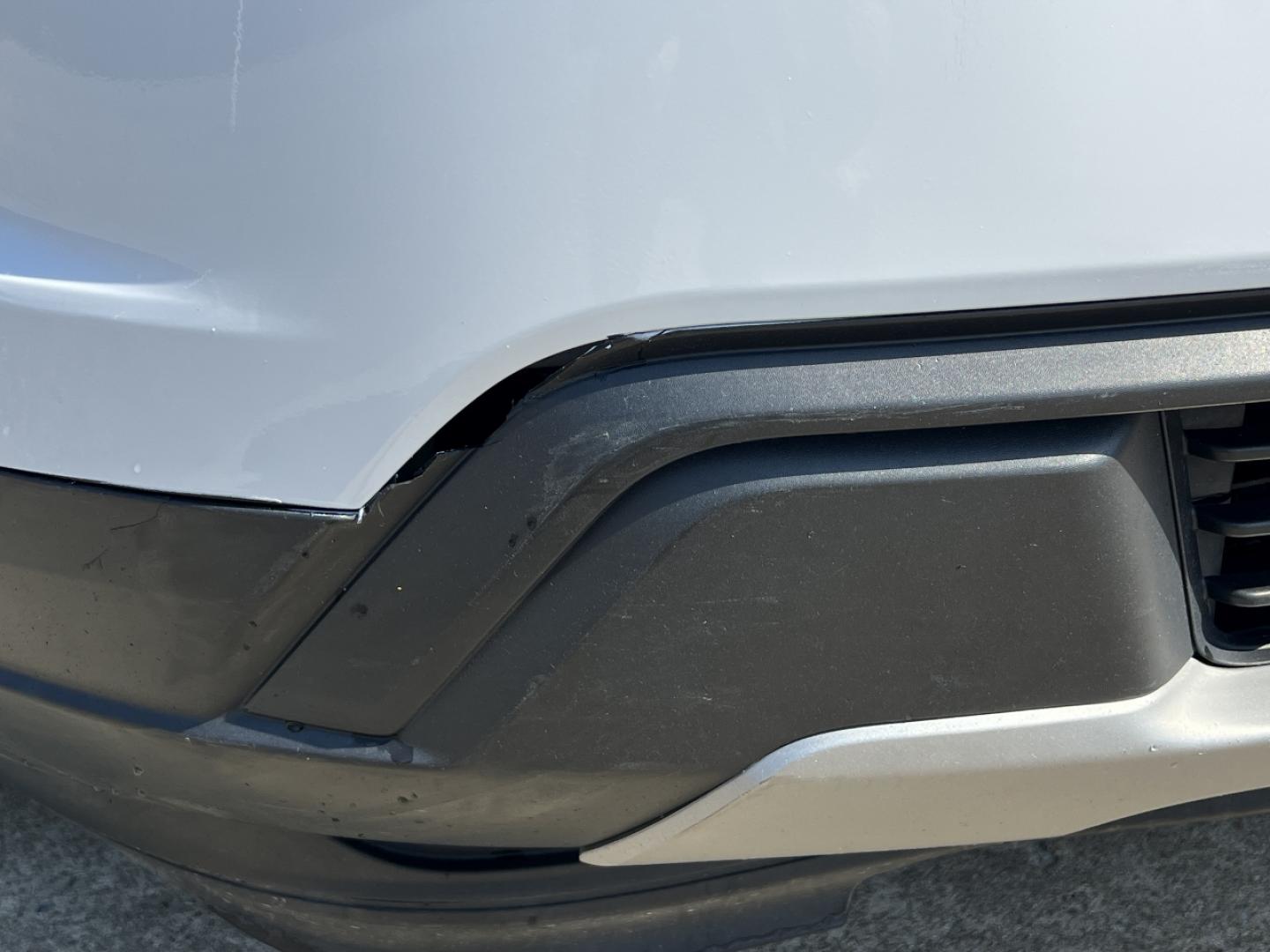 2019 WHITE /Black Cloth FORD EXPLORER XLT (1FM5K8D83KG) with an 3.5L V6 engine, Automatic transmission, located at 2990 Old Orchard Rd., Jackson, MO, 63755, 37.354214, -89.612106 - 2019 Ford Explorer XLT 116xxx miles 4 Wheel Drive 3.5L V6 Automatic 3rd Row Backup Camera Power Seats Bluetooth Cruise Power Windows/Locks/Mirrors We have financing available and we accept trades! Fill out a credit application on our website or come by today! If you have any questions, g - Photo#43