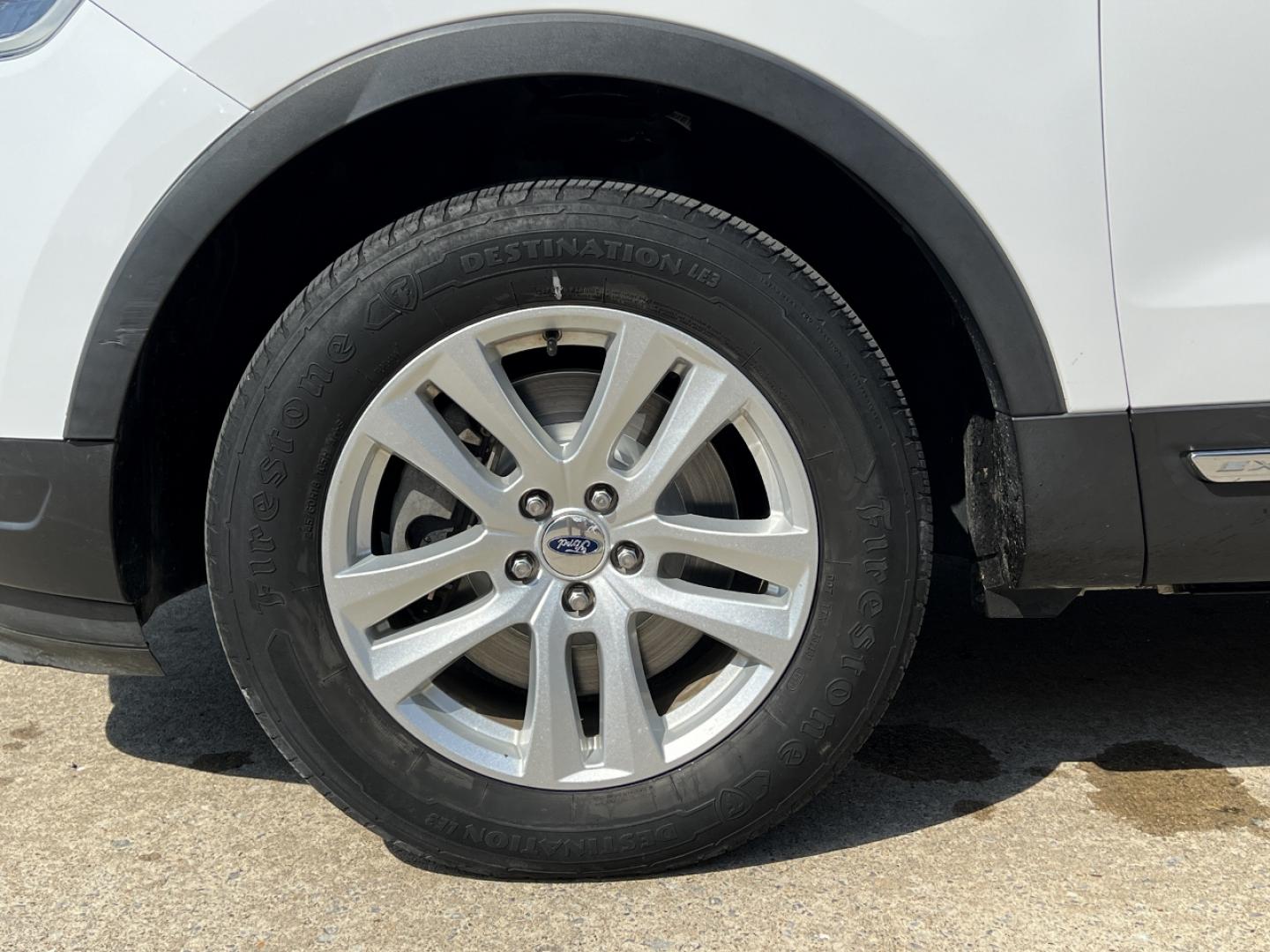 2019 WHITE /Black Cloth FORD EXPLORER XLT (1FM5K8D83KG) with an 3.5L V6 engine, Automatic transmission, located at 2990 Old Orchard Rd., Jackson, MO, 63755, 37.354214, -89.612106 - 2019 Ford Explorer XLT 116xxx miles 4 Wheel Drive 3.5L V6 Automatic 3rd Row Backup Camera Power Seats Bluetooth Cruise Power Windows/Locks/Mirrors We have financing available and we accept trades! Fill out a credit application on our website or come by today! If you have any questions, g - Photo#36