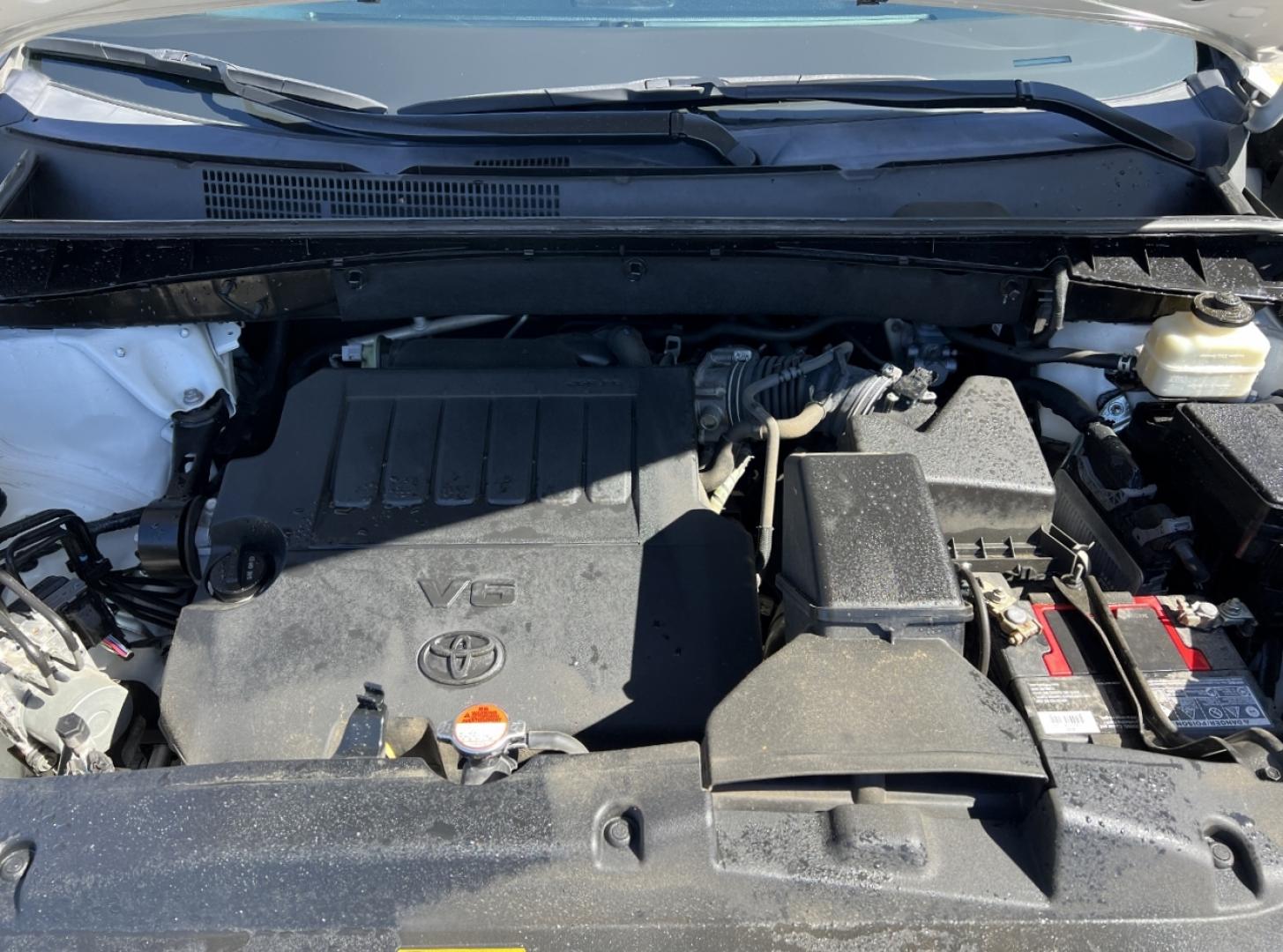 2016 WHITE /Tan Leather TOYOTA HIGHLANDER LIMITED (5TDDKRFH5GS) with an 3.5L V6 engine, Automatic transmission, located at 2990 Old Orchard Rd., Jackson, MO, 63755, 37.354214, -89.612106 - 2016 Toyota Highlander Limited Local 1-Owner 101xxx miles All Wheel Drive 3.5L V6 Automatic Leather 3rd Row Navigation Power/Heated/Cooled Seats Backup Camera Sunroof Bluetooth Cruise Power Windows/Locks/Mirrors We have financing available and we accept trades! Fill out a credit appli - Photo#40
