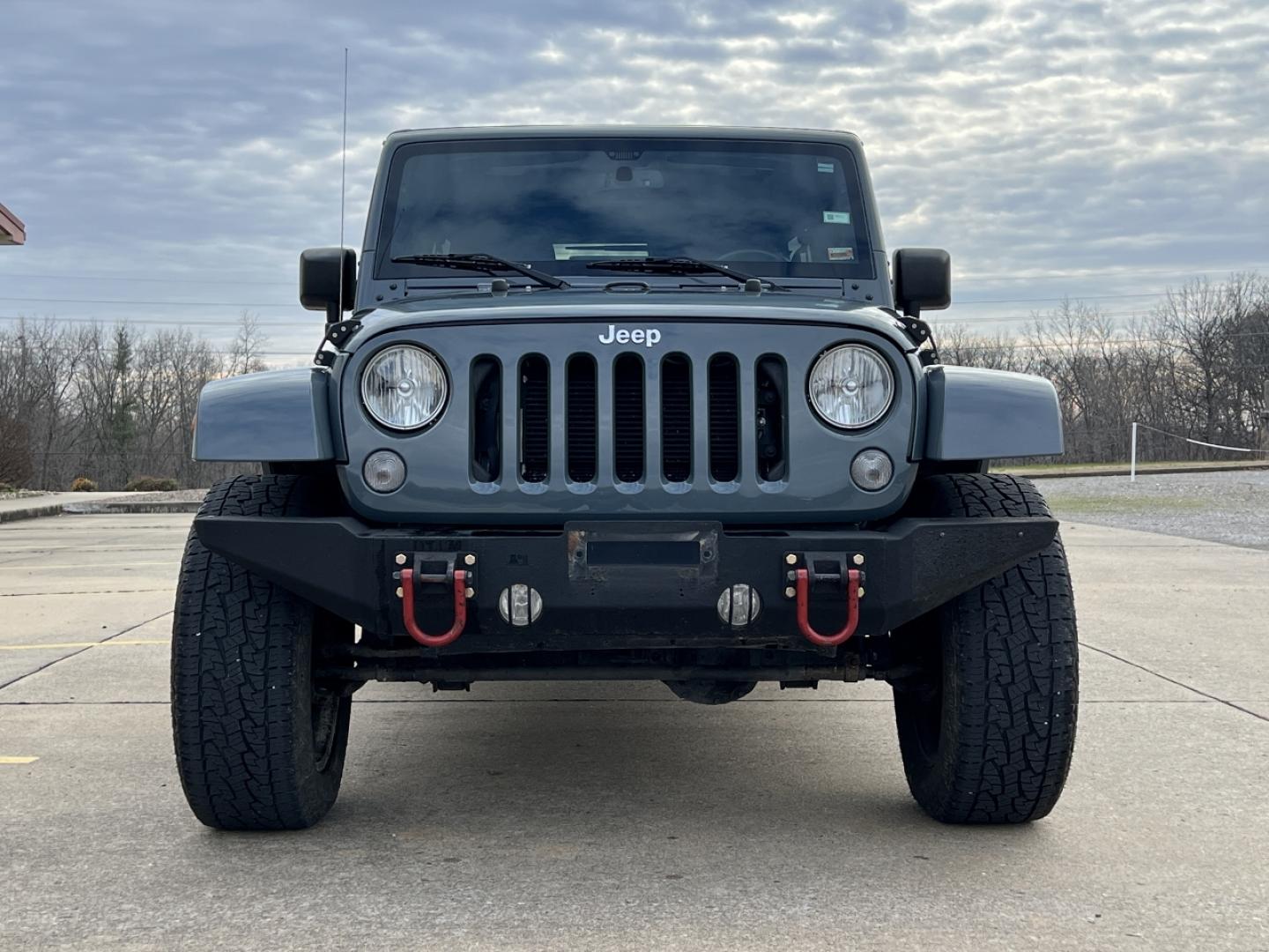 2015 GRAY /Black Cloth JEEP WRANGLER UNLIMI SAHARA (1C4HJWEG7FL) with an 3.6L V6 engine, Automatic transmission, located at 2990 Old Orchard Rd., Jackson, MO, 63755, 37.354214, -89.612106 - 2015 Jeep Wrangler Unlimited Sahara 114xxx miles 4 Wheel Drive 3.6L V6 Automatic Navigation Heated Seats 20" Wheels Bluetooth Cruise Power Windows/Locks/Mirrors We have financing available and we accept trades! Fill out a credit application on our website or come by today! If you have an - Photo#11