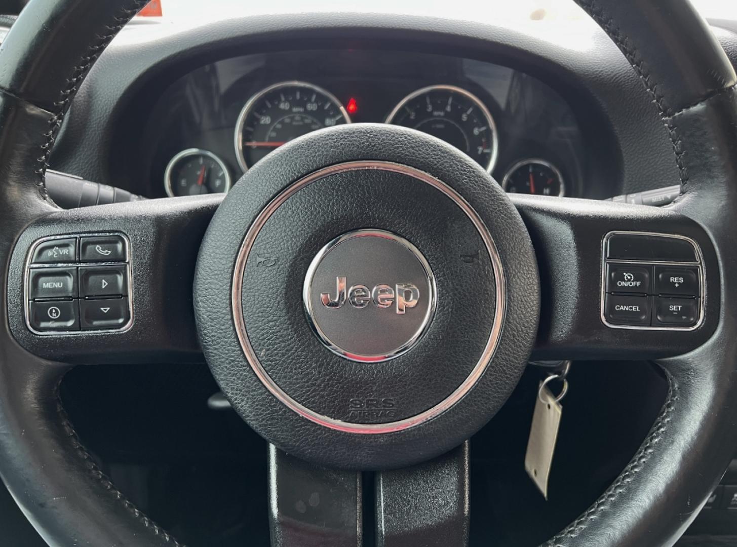 2015 GRAY /Black Cloth JEEP WRANGLER UNLIMI SAHARA (1C4HJWEG7FL) with an 3.6L V6 engine, Automatic transmission, located at 2990 Old Orchard Rd., Jackson, MO, 63755, 37.354214, -89.612106 - 2015 Jeep Wrangler Unlimited Sahara 114xxx miles 4 Wheel Drive 3.6L V6 Automatic Navigation Heated Seats 20" Wheels Bluetooth Cruise Power Windows/Locks/Mirrors We have financing available and we accept trades! Fill out a credit application on our website or come by today! If you have an - Photo#21
