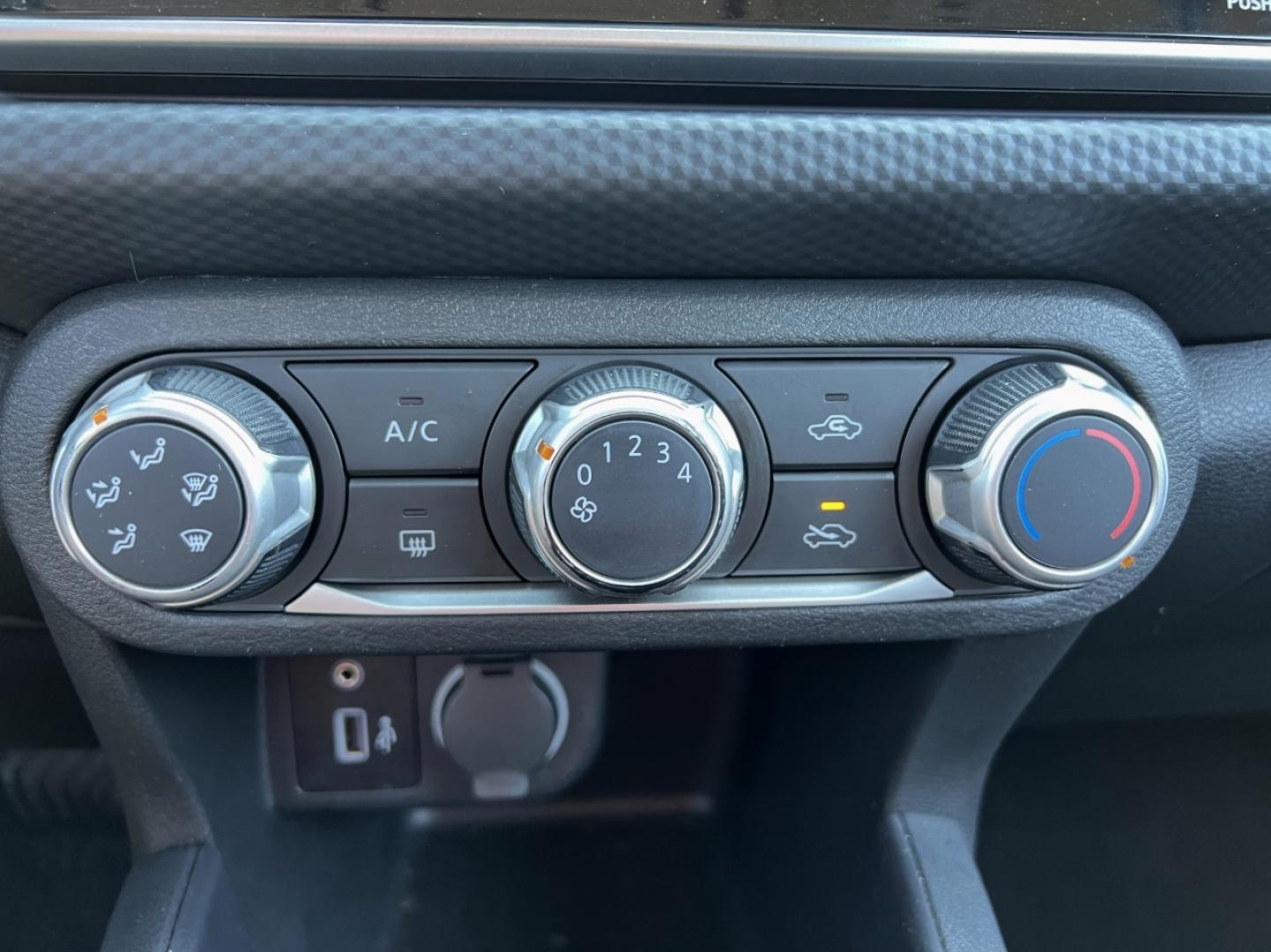 2021 WHITE /Black Cloth NISSAN KICKS S (3N1CP5BV2ML) with an 1.6L 4 Cyl. engine, Continuously Variable transmission, located at 506 S. Kingshighway, Cape Girardeau, MO, 63703, 37.294994, -89.556206 - 2021 Nissan Kicks S 1-Owner 146xxx miles Front Wheel Drive 1.6L 4 Cyl. Automatic Backup Camera Bluetooth Cruise Power Windows/Locks/Mirrors We have financing available and we accept trades! Fill out a credit application on our website or come by today! If you have any questions, give us a - Photo#23