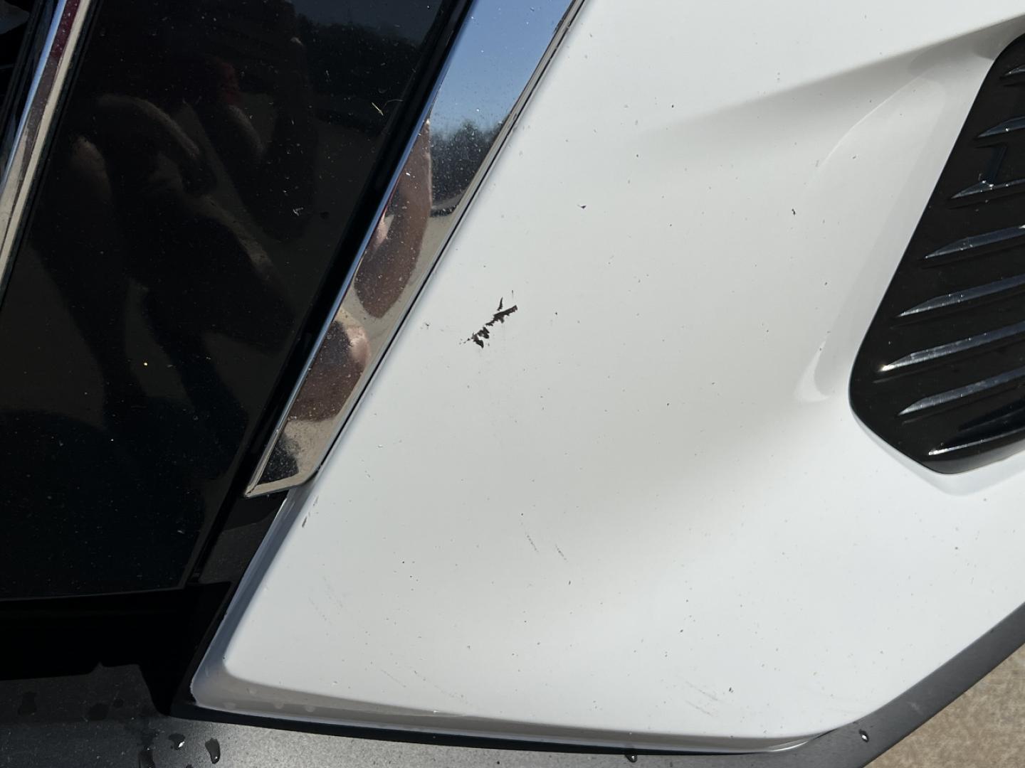 2021 WHITE /Black Cloth NISSAN KICKS S (3N1CP5BV2ML) with an 1.6L 4 Cyl. engine, Continuously Variable transmission, located at 506 S. Kingshighway, Cape Girardeau, MO, 63703, 37.294994, -89.556206 - 2021 Nissan Kicks S 1-Owner 146xxx miles Front Wheel Drive 1.6L 4 Cyl. Automatic Backup Camera Bluetooth Cruise Power Windows/Locks/Mirrors We have financing available and we accept trades! Fill out a credit application on our website or come by today! If you have any questions, give us a - Photo#35