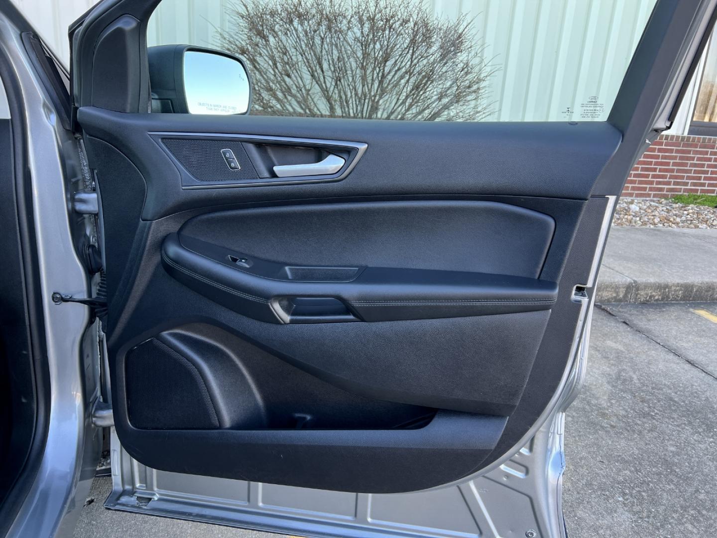 2021 SILVER /Black Cloth FORD EDGE SE (2FMPK3G94MB) with an 2.0L 4 Cyl. engine, Automatic transmission, located at 506 S. Kingshighway, Cape Girardeau, MO, 63703, 37.294994, -89.556206 - 2021 Ford Edge SE 1-Owner 89xxx miles Front Wheel Drive 2.0L 4 Cyl. Automatic New Tires Backup Camera Bluetooth Cruise Power Windows/Locks/Mirrors We have financing available and we accept trades! Fill out a credit application on our website or come by today! If you have any questions, g - Photo#12