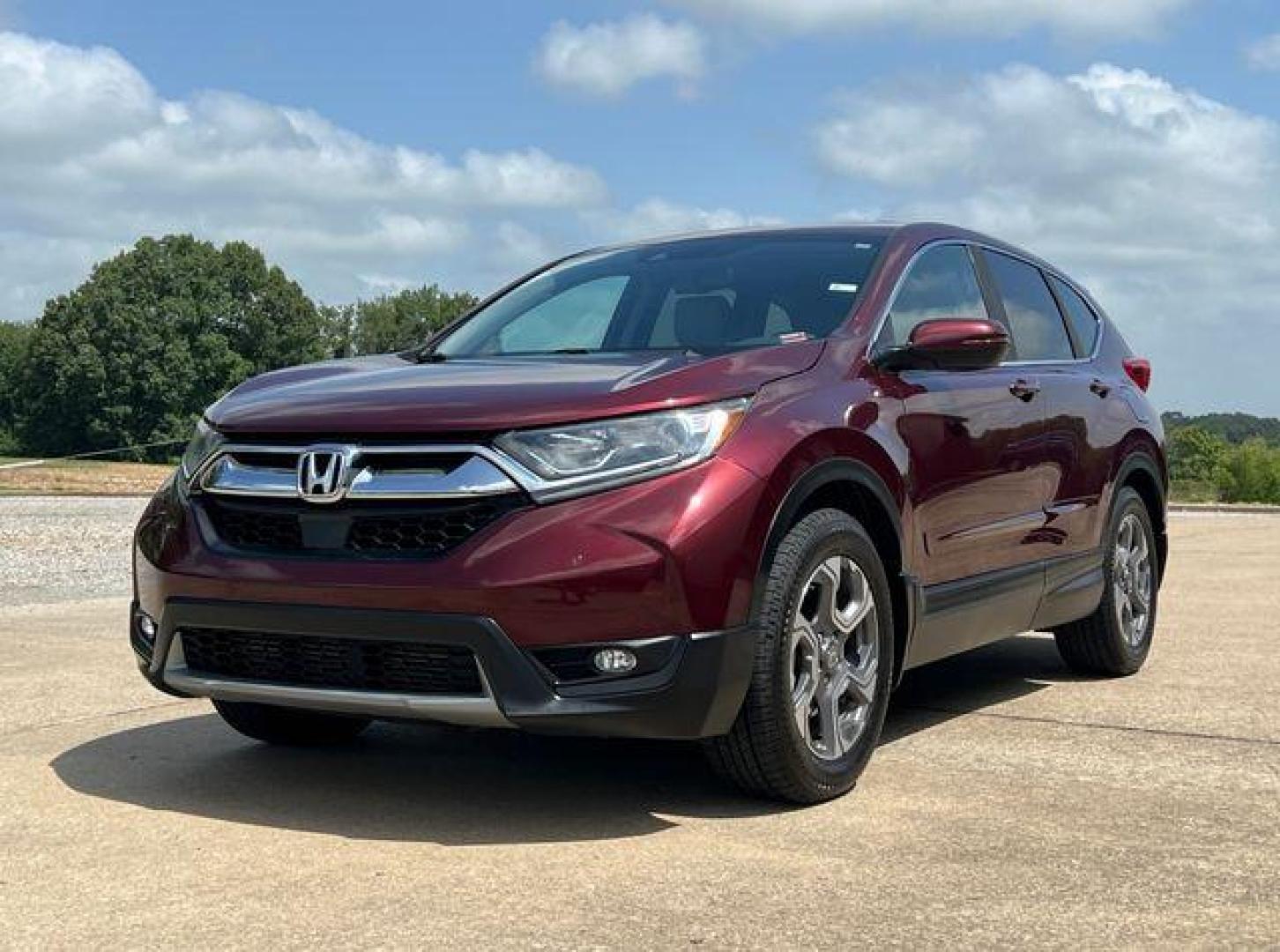 2017 MAROON /Gray Leather HONDA CR-V EXL (5J6RW1H89HL) with an 1.5L 4 Cyl. engine, Continuously Variable transmission, located at 2990 Old Orchard Rd., Jackson, MO, 63755, 37.354214, -89.612106 - 2017 Honda CR-V EX-L 150xxx miles Front Wheel Drive 1.5L 4 Cyl. Automatic Leather Backup Camera Sunroof Power/Heated Seats Bluetooth Remote Start Cruise Power Windows/Locks/Mirrors We have financing available and we accept trades! Fill out a credit application on our website or come by - Photo#7