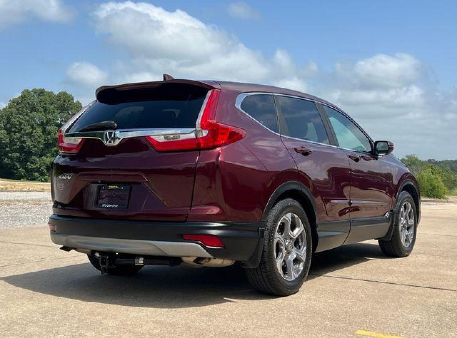 2017 MAROON /Gray Leather HONDA CR-V EXL (5J6RW1H89HL) with an 1.5L 4 Cyl. engine, Continuously Variable transmission, located at 2990 Old Orchard Rd., Jackson, MO, 63755, 37.354214, -89.612106 - 2017 Honda CR-V EX-L 150xxx miles Front Wheel Drive 1.5L 4 Cyl. Automatic Leather Backup Camera Sunroof Power/Heated Seats Bluetooth Remote Start Cruise Power Windows/Locks/Mirrors We have financing available and we accept trades! Fill out a credit application on our website or come by - Photo#10