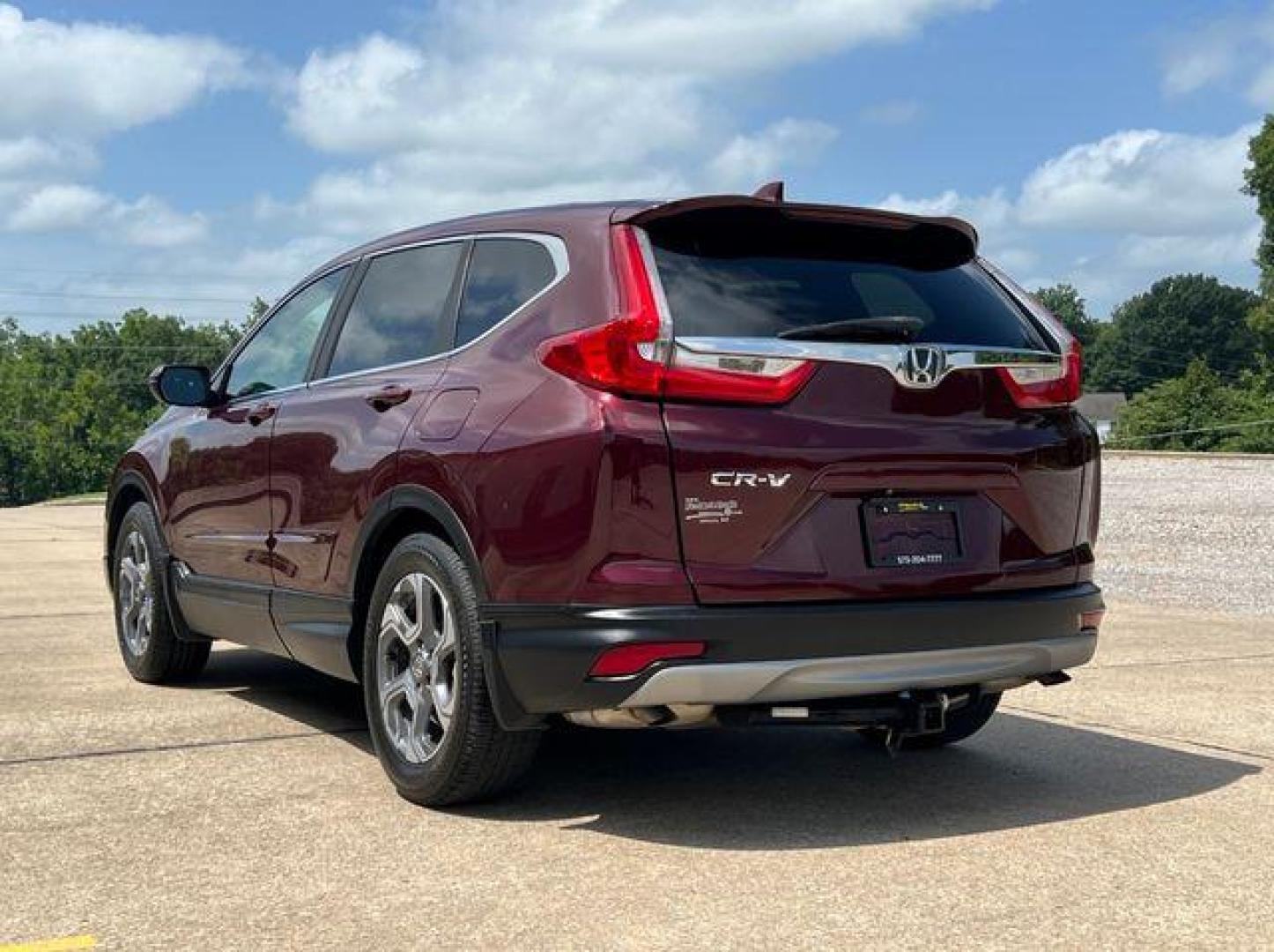 2017 MAROON /Gray Leather HONDA CR-V EXL (5J6RW1H89HL) with an 1.5L 4 Cyl. engine, Continuously Variable transmission, located at 2990 Old Orchard Rd., Jackson, MO, 63755, 37.354214, -89.612106 - 2017 Honda CR-V EX-L 150xxx miles Front Wheel Drive 1.5L 4 Cyl. Automatic Leather Backup Camera Sunroof Power/Heated Seats Bluetooth Remote Start Cruise Power Windows/Locks/Mirrors We have financing available and we accept trades! Fill out a credit application on our website or come by - Photo#11