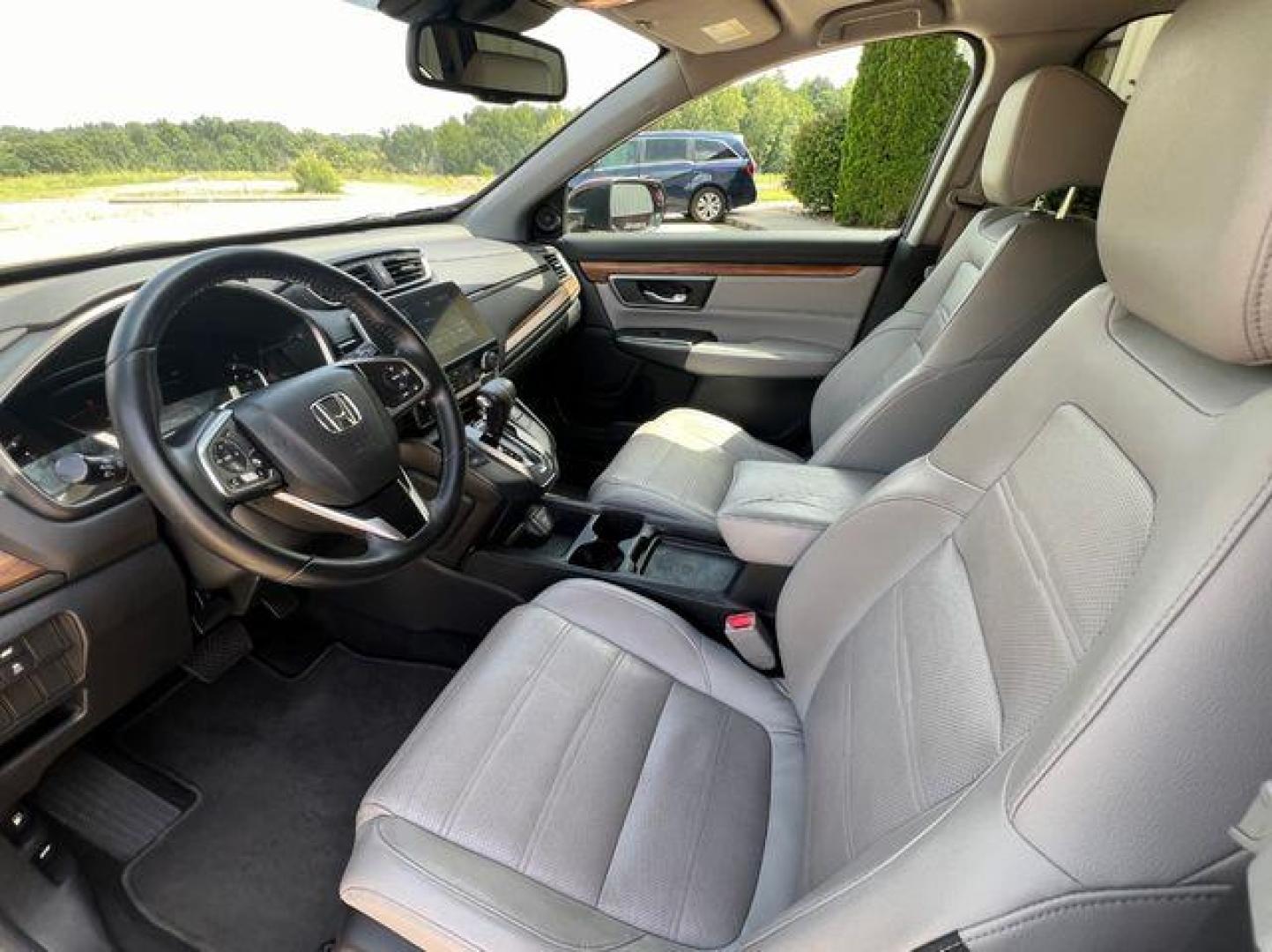 2017 MAROON /Gray Leather HONDA CR-V EXL (5J6RW1H89HL) with an 1.5L 4 Cyl. engine, Continuously Variable transmission, located at 2990 Old Orchard Rd., Jackson, MO, 63755, 37.354214, -89.612106 - 2017 Honda CR-V EX-L 150xxx miles Front Wheel Drive 1.5L 4 Cyl. Automatic Leather Backup Camera Sunroof Power/Heated Seats Bluetooth Remote Start Cruise Power Windows/Locks/Mirrors We have financing available and we accept trades! Fill out a credit application on our website or come by - Photo#15