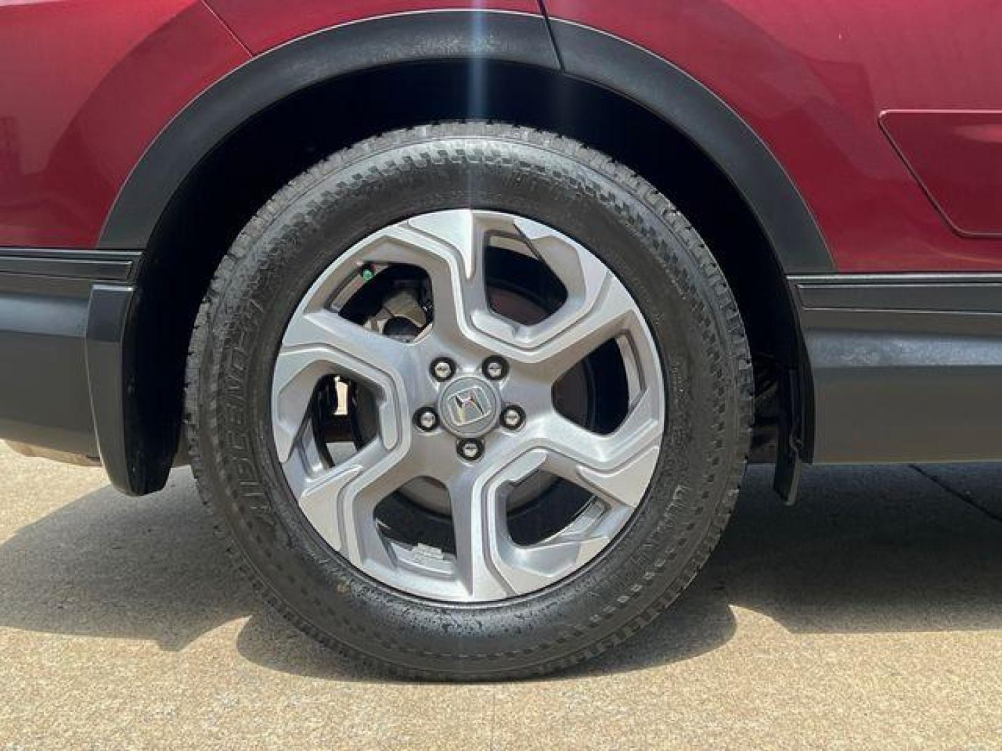 2017 MAROON /Gray Leather HONDA CR-V EXL (5J6RW1H89HL) with an 1.5L 4 Cyl. engine, Continuously Variable transmission, located at 2990 Old Orchard Rd., Jackson, MO, 63755, 37.354214, -89.612106 - 2017 Honda CR-V EX-L 150xxx miles Front Wheel Drive 1.5L 4 Cyl. Automatic Leather Backup Camera Sunroof Power/Heated Seats Bluetooth Remote Start Cruise Power Windows/Locks/Mirrors We have financing available and we accept trades! Fill out a credit application on our website or come by - Photo#41