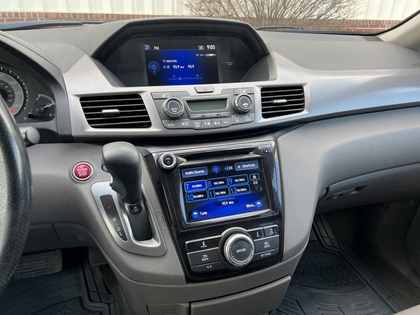2015 SILVER /Gray Leather Honda Odyssey EX-L (5FNRL5H63FB) with an 3.5L V6 engine, Automatic transmission, located at 2990 Old Orchard Rd., Jackson, MO, 63755, 37.354214, -89.612106 - 2015 Honda Odyssey EX-L 224xxx miles Front Wheel Drive 3.5L V6 Automatic Leather 3rd Row New Tires Backup Camera Power/Heated Seats Sunroof Bluetooth Cruise Power Windows/Locks/Mirrors We have financing available and we accept trades! Fill out a credit application on our website or com - Photo#24