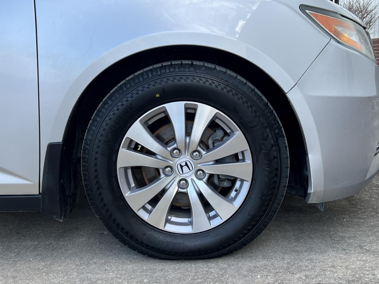 2015 SILVER /Gray Leather Honda Odyssey EX-L (5FNRL5H63FB) with an 3.5L V6 engine, Automatic transmission, located at 2990 Old Orchard Rd., Jackson, MO, 63755, 37.354214, -89.612106 - 2015 Honda Odyssey EX-L 224xxx miles Front Wheel Drive 3.5L V6 Automatic Leather 3rd Row New Tires Backup Camera Power/Heated Seats Sunroof Bluetooth Cruise Power Windows/Locks/Mirrors We have financing available and we accept trades! Fill out a credit application on our website or com - Photo#40