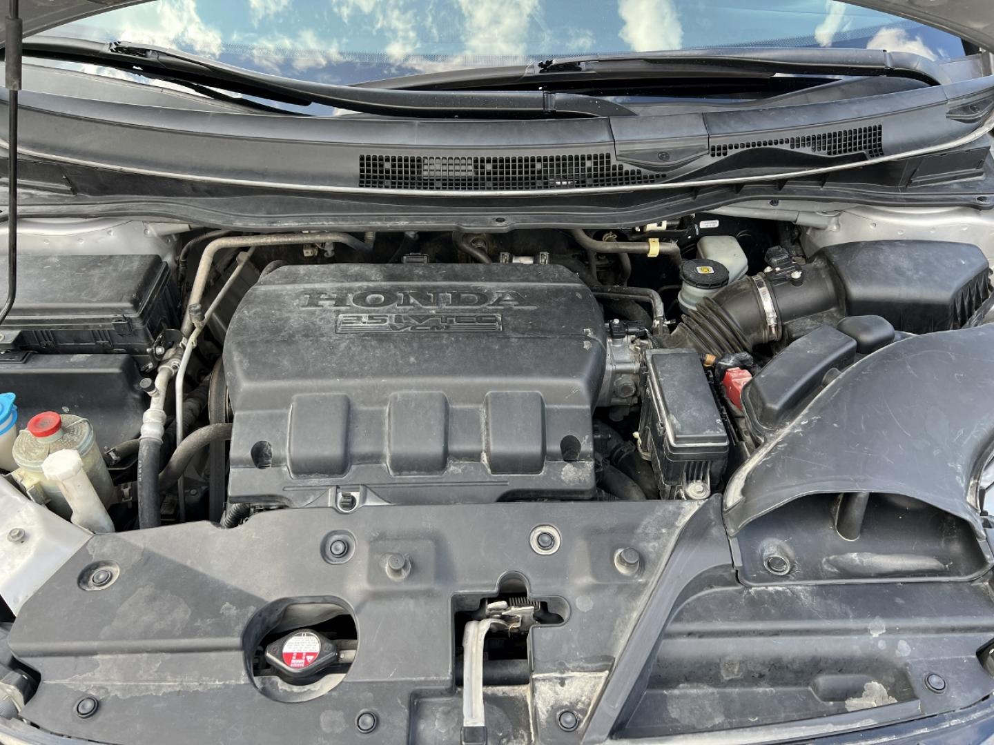 2015 SILVER /Gray Leather Honda Odyssey EX-L (5FNRL5H63FB) with an 3.5L V6 engine, Automatic transmission, located at 2990 Old Orchard Rd., Jackson, MO, 63755, 37.354214, -89.612106 - 2015 Honda Odyssey EX-L 224xxx miles Front Wheel Drive 3.5L V6 Automatic Leather 3rd Row New Tires Backup Camera Power/Heated Seats Sunroof Bluetooth Cruise Power Windows/Locks/Mirrors We have financing available and we accept trades! Fill out a credit application on our website or com - Photo#35
