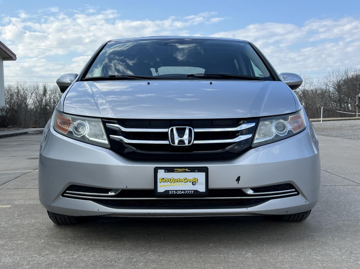 2015 SILVER /Gray Leather Honda Odyssey EX-L (5FNRL5H63FB) with an 3.5L V6 engine, Automatic transmission, located at 2990 Old Orchard Rd., Jackson, MO, 63755, 37.354214, -89.612106 - 2015 Honda Odyssey EX-L 224xxx miles Front Wheel Drive 3.5L V6 Automatic Leather 3rd Row New Tires Backup Camera Power/Heated Seats Sunroof Bluetooth Cruise Power Windows/Locks/Mirrors We have financing available and we accept trades! Fill out a credit application on our website or com - Photo#12