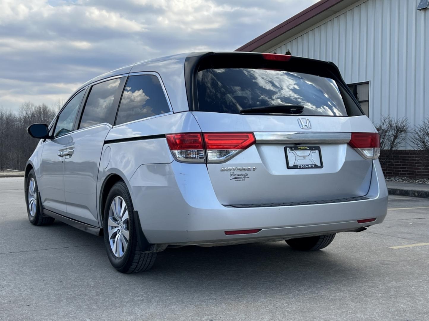 2015 SILVER /Gray Leather Honda Odyssey EX-L (5FNRL5H63FB) with an 3.5L V6 engine, Automatic transmission, located at 2990 Old Orchard Rd., Jackson, MO, 63755, 37.354214, -89.612106 - 2015 Honda Odyssey EX-L 224xxx miles Front Wheel Drive 3.5L V6 Automatic Leather 3rd Row New Tires Backup Camera Power/Heated Seats Sunroof Bluetooth Cruise Power Windows/Locks/Mirrors We have financing available and we accept trades! Fill out a credit application on our website or com - Photo#10