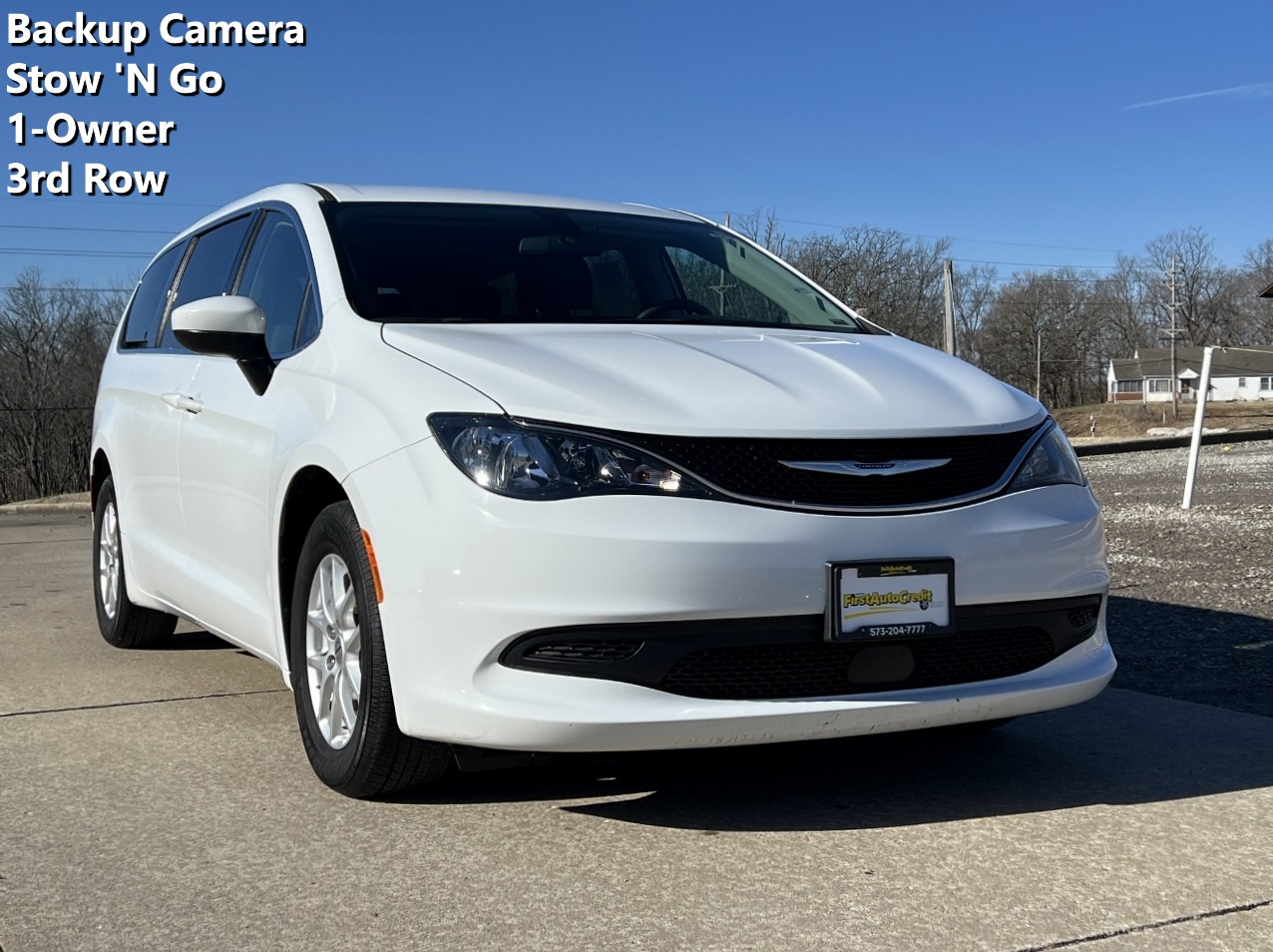 photo of 2021 CHRYSLER VOYAGER LX
