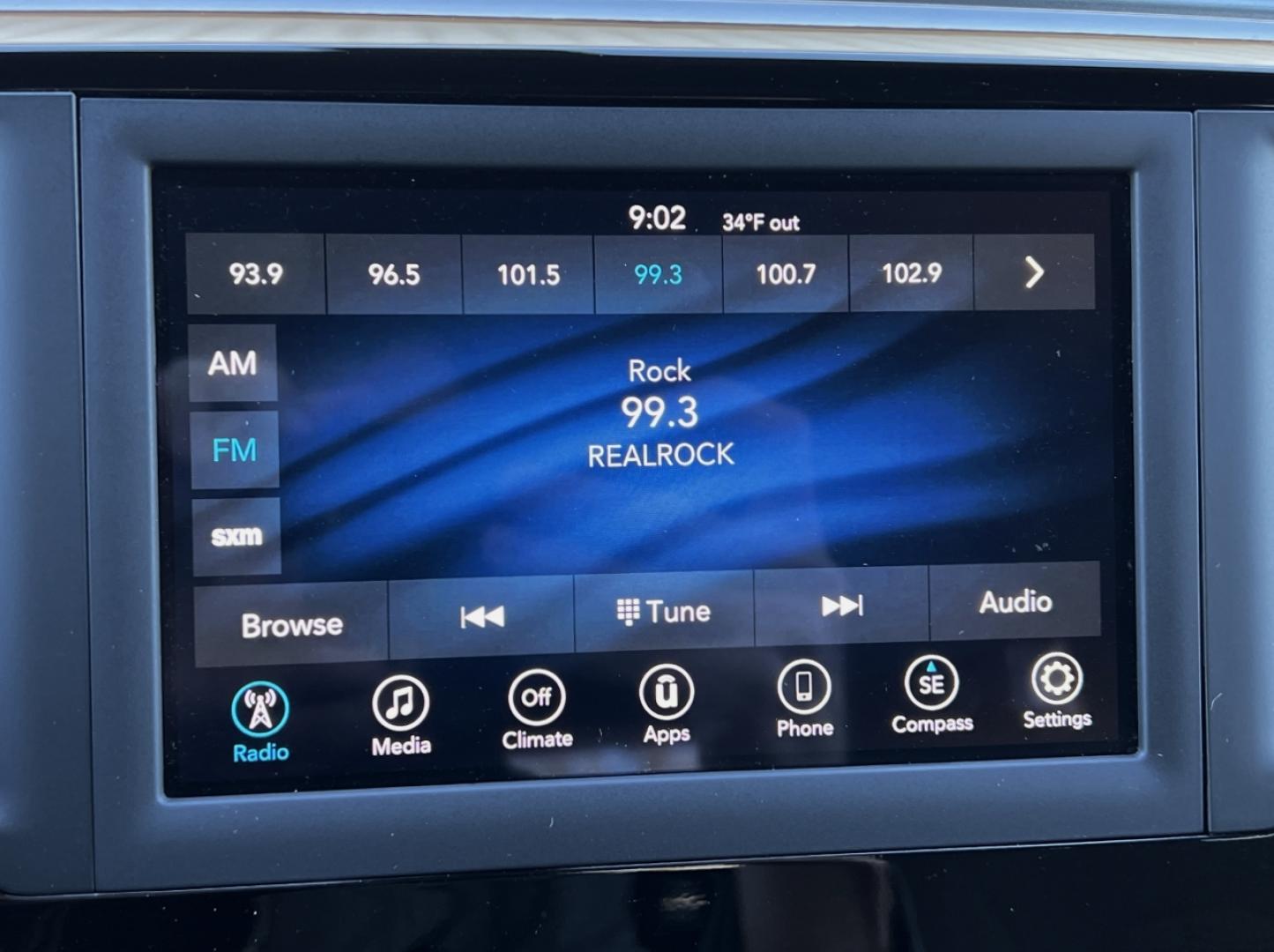2021 WHITE /Gray Cloth CHRYSLER VOYAGER LX (2C4RC1CG5MR) with an 3.6L V6 engine, Automatic transmission, located at 2990 Old Orchard Rd., Jackson, MO, 63755, 37.354214, -89.612106 - 2021 Chrysler Voyager LX 1-Owner 95xxx miles Front Wheel Drive 3.6L V6 Automatic 3rd Row Backup Camera Power Driver Seat Stow 'N Go Bluetooth Cruise Power Windows/Locks/Mirrors We have financing available and we accept trades! Fill out a credit application on our website or come by toda - Photo#24