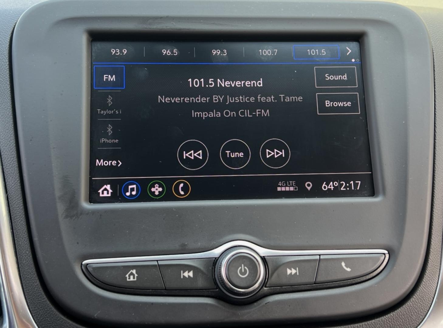 2021 WHITE /Gray Cloth CHEVROLET EQUINOX LS (3GNAXHEVXMS) with an 1.5L 4 Cyl. engine, Automatic transmission, located at 2990 Old Orchard Rd., Jackson, MO, 63755, 37.354214, -89.612106 - 2021 Chevrolet Equinox LS 93xxx miles Front Wheel Drive 1.5L 4 Cyl. Automatic Power Driver Seat Backup Camera Bluetooth Cruise Power Windows/Locks/Mirrors We have financing available and we accept trades! Fill out a credit application on our website or come by today! If you have any quest - Photo#23