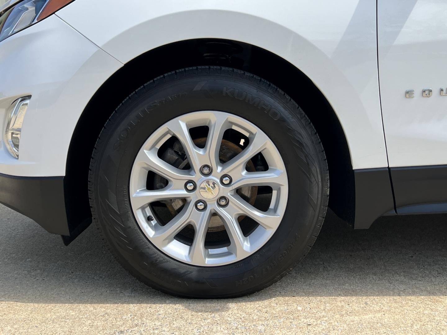2021 WHITE /Gray Cloth CHEVROLET EQUINOX LS (3GNAXHEVXMS) with an 1.5L 4 Cyl. engine, Automatic transmission, located at 2990 Old Orchard Rd., Jackson, MO, 63755, 37.354214, -89.612106 - 2021 Chevrolet Equinox LS 93xxx miles Front Wheel Drive 1.5L 4 Cyl. Automatic Power Driver Seat Backup Camera Bluetooth Cruise Power Windows/Locks/Mirrors We have financing available and we accept trades! Fill out a credit application on our website or come by today! If you have any quest - Photo#35