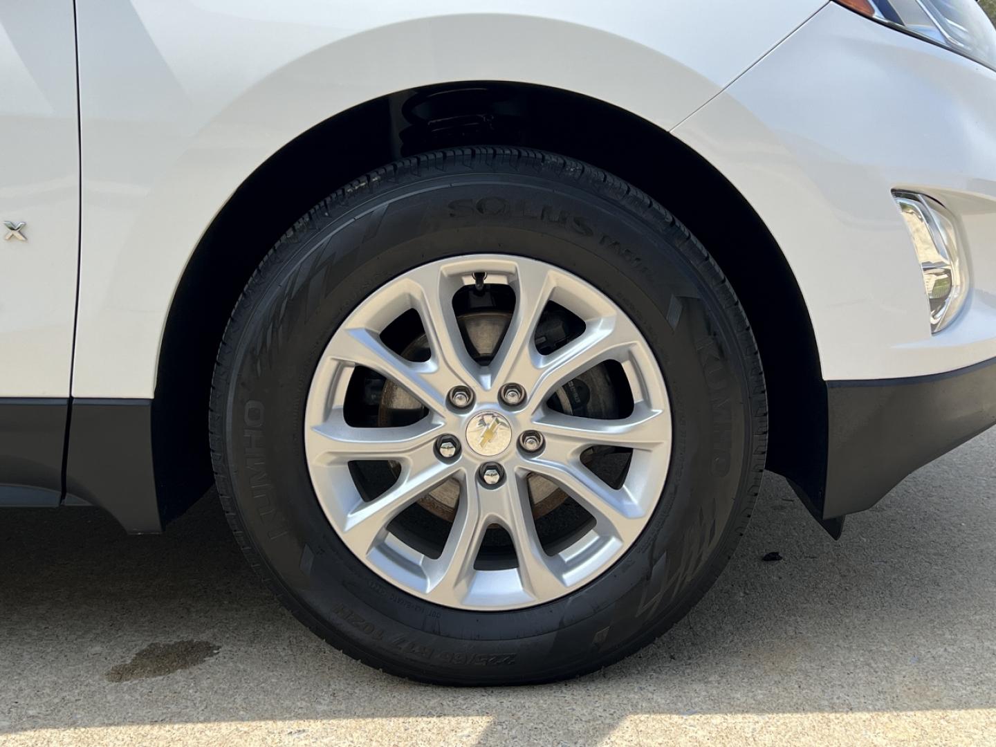 2021 WHITE /Gray Cloth CHEVROLET EQUINOX LS (3GNAXHEVXMS) with an 1.5L 4 Cyl. engine, Automatic transmission, located at 2990 Old Orchard Rd., Jackson, MO, 63755, 37.354214, -89.612106 - 2021 Chevrolet Equinox LS 93xxx miles Front Wheel Drive 1.5L 4 Cyl. Automatic Power Driver Seat Backup Camera Bluetooth Cruise Power Windows/Locks/Mirrors We have financing available and we accept trades! Fill out a credit application on our website or come by today! If you have any quest - Photo#39
