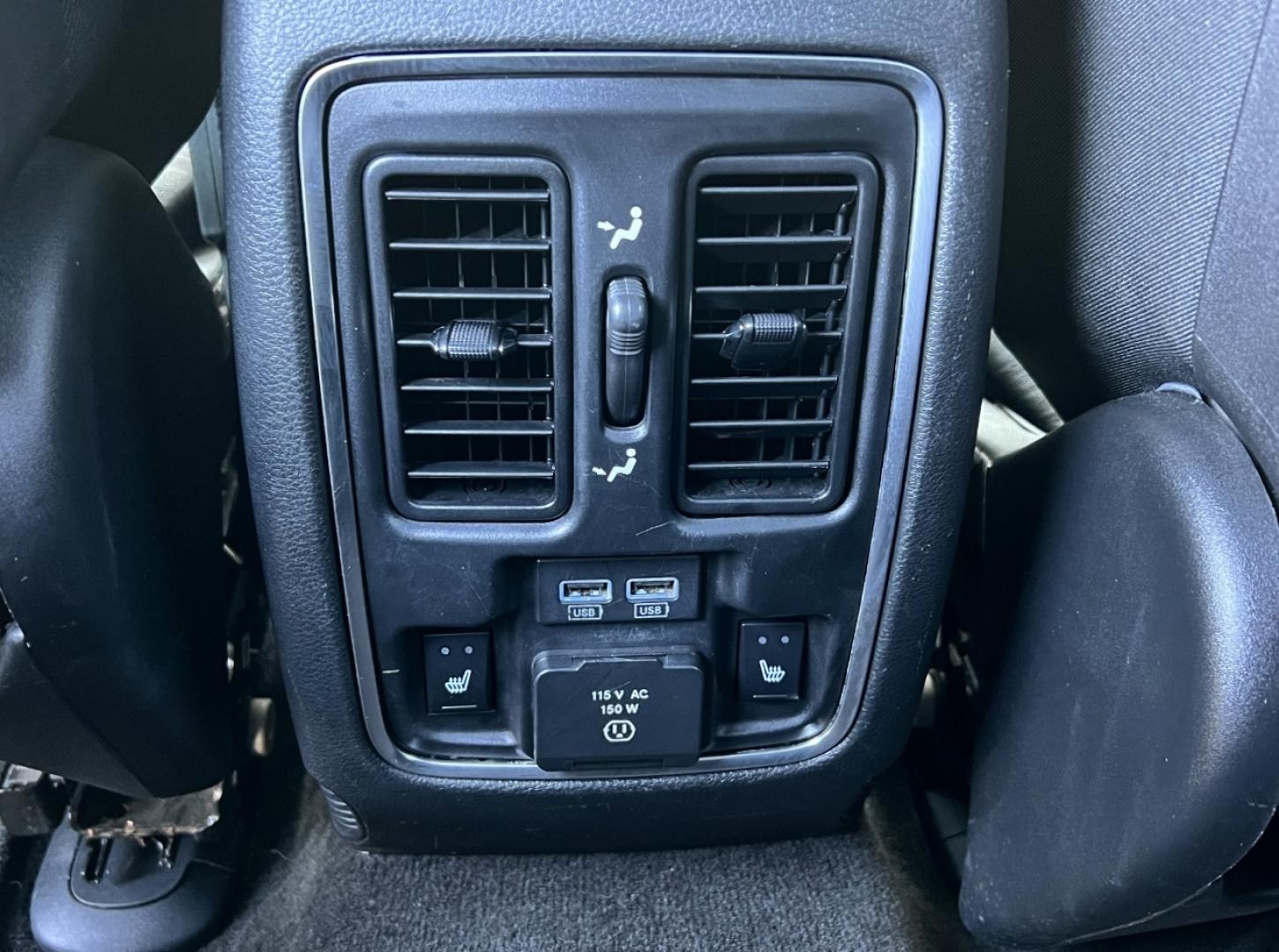 2018 MAROON /Black Leather Dodge Durango Citadel AWD (1C4RDJEG8JC) with an 3.6L V6 engine, Automatic transmission, located at 2990 Old Orchard Rd., Jackson, MO, 63755, 37.354214, -89.612106 - 2018 Dodge Durango Citadel 131xxx miles All Wheel Drive 3.6L V6 Automatic Leather 3rd Row Navigation Rear Entertainment Backup Camera Sunroof Power/Heated/Cooled Seats Heated Rear Seats Heated Steering Wheel Bluetooth Remote Start Cruise Power Windows/Locks/Mirrors We have financin - Photo#8