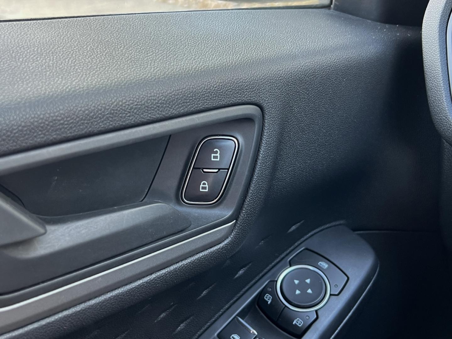 2020 WHITE /Gray Cloth FORD ESCAPE S (1FMCU9F69LU) with an 1.5L 3 Cyl. engine, Automatic transmission, located at 2990 Old Orchard Rd., Jackson, MO, 63755, 37.354214, -89.612106 - 2020 Ford Escape S 1-Owner 76xxx miles 4 Wheel Drive 1.5L 3 Cyl. Automatic Backup Camera Bluetooth Cruise Power Windows/Locks/Mirrors We have financing available and we accept trades! Fill out a credit application on our website or come by today! If you have any questions, give us a call - Photo#26