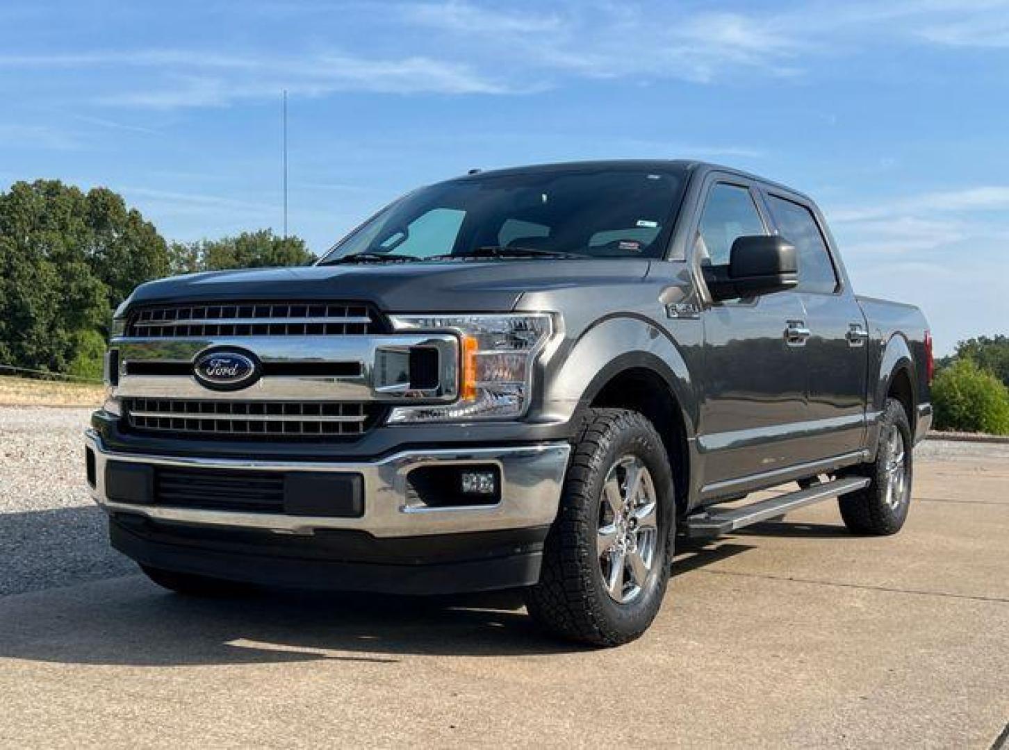 2018 GRAY /Gray Cloth FORD F150 XLT (1FTEW1CB8JF) with an 3.3L V6 engine, Automatic transmission, located at 2990 Old Orchard Rd., Jackson, MO, 63755, 37.354214, -89.612106 - 2018 Ford F-150 XLT 103xxx miles Rear Wheel Drive 3.3L V6 Automatic Navigation Backup Camera Power/Heated Seats Bluetooth Cruise Remote Start Power Windows/Locks/Mirrors We have financing available and we accept trades! Fill out a credit application on our website or come by today! If y - Photo#7