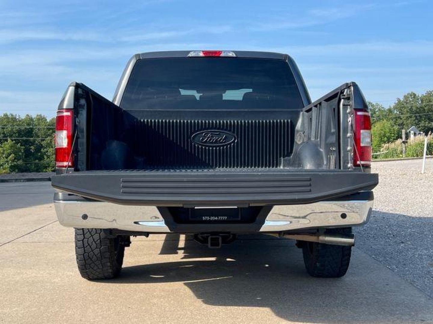 2018 GRAY /Gray Cloth FORD F150 XLT (1FTEW1CB8JF) with an 3.3L V6 engine, Automatic transmission, located at 2990 Old Orchard Rd., Jackson, MO, 63755, 37.354214, -89.612106 - 2018 Ford F-150 XLT 103xxx miles Rear Wheel Drive 3.3L V6 Automatic Navigation Backup Camera Power/Heated Seats Bluetooth Cruise Remote Start Power Windows/Locks/Mirrors We have financing available and we accept trades! Fill out a credit application on our website or come by today! If y - Photo#22