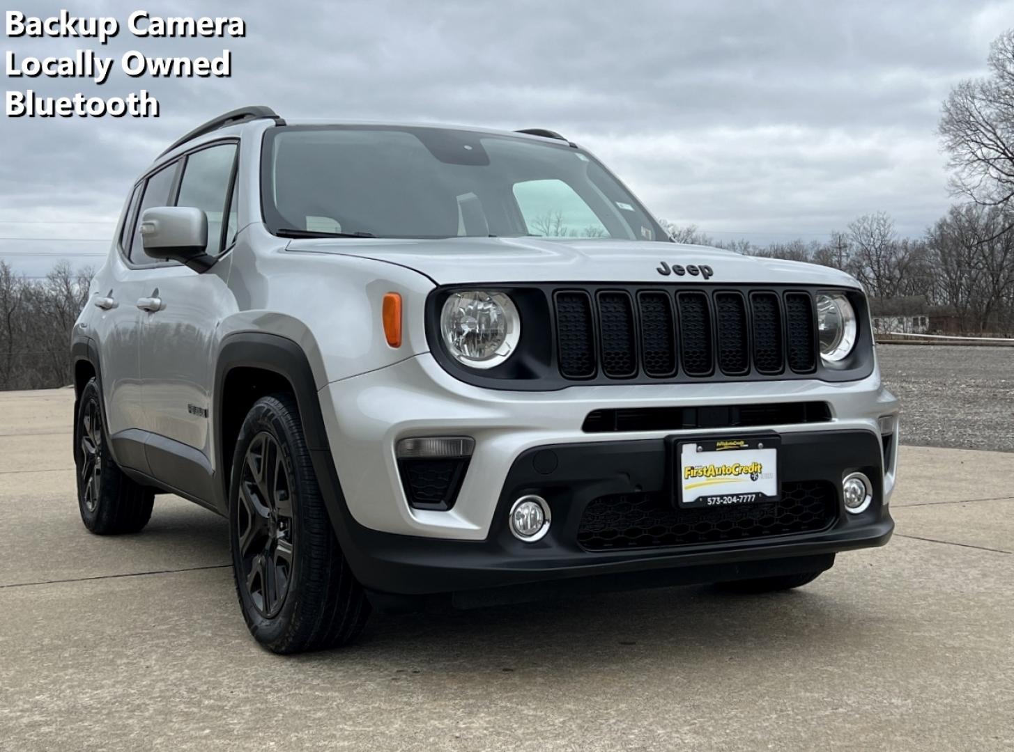 2019 SILVER /Black Cloth JEEP RENEGADE LATITUDE (ZACNJABB5KP) with an 2.4L 4 Cyl. engine, Automatic transmission, located at 2990 Old Orchard Rd., Jackson, MO, 63755, 37.354214, -89.612106 - 2019 Jeep Renegade Latitude 75xxx miles Front Wheel Drive 2.4L 4 Cyl. Automatic Backup Camera Bluetooth Cruise Power Windows/Locks/Mirrors We have financing available and we accept trades! Fill out a credit application on our website or come by today! If you have any questions, give us a c - Photo#0