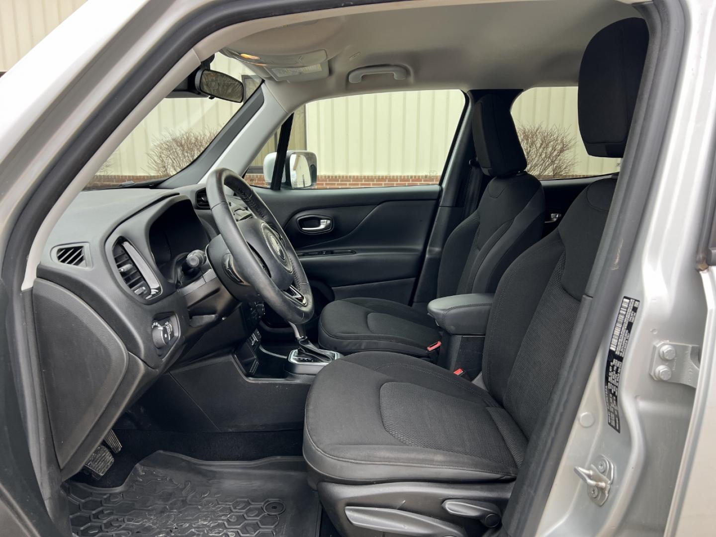 2019 SILVER /Black Cloth JEEP RENEGADE LATITUDE (ZACNJABB5KP) with an 2.4L 4 Cyl. engine, Automatic transmission, located at 2990 Old Orchard Rd., Jackson, MO, 63755, 37.354214, -89.612106 - 2019 Jeep Renegade Latitude 75xxx miles Front Wheel Drive 2.4L 4 Cyl. Automatic Backup Camera Bluetooth Cruise Power Windows/Locks/Mirrors We have financing available and we accept trades! Fill out a credit application on our website or come by today! If you have any questions, give us a c - Photo#11