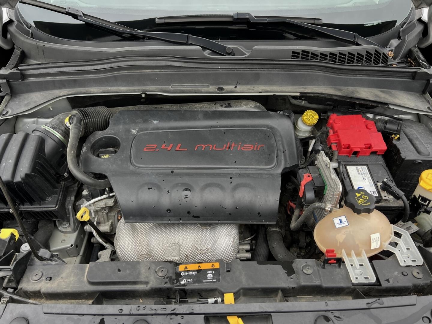 2019 SILVER /Black Cloth JEEP RENEGADE LATITUDE (ZACNJABB5KP) with an 2.4L 4 Cyl. engine, Automatic transmission, located at 2990 Old Orchard Rd., Jackson, MO, 63755, 37.354214, -89.612106 - 2019 Jeep Renegade Latitude 75xxx miles Front Wheel Drive 2.4L 4 Cyl. Automatic Backup Camera Bluetooth Cruise Power Windows/Locks/Mirrors We have financing available and we accept trades! Fill out a credit application on our website or come by today! If you have any questions, give us a c - Photo#28