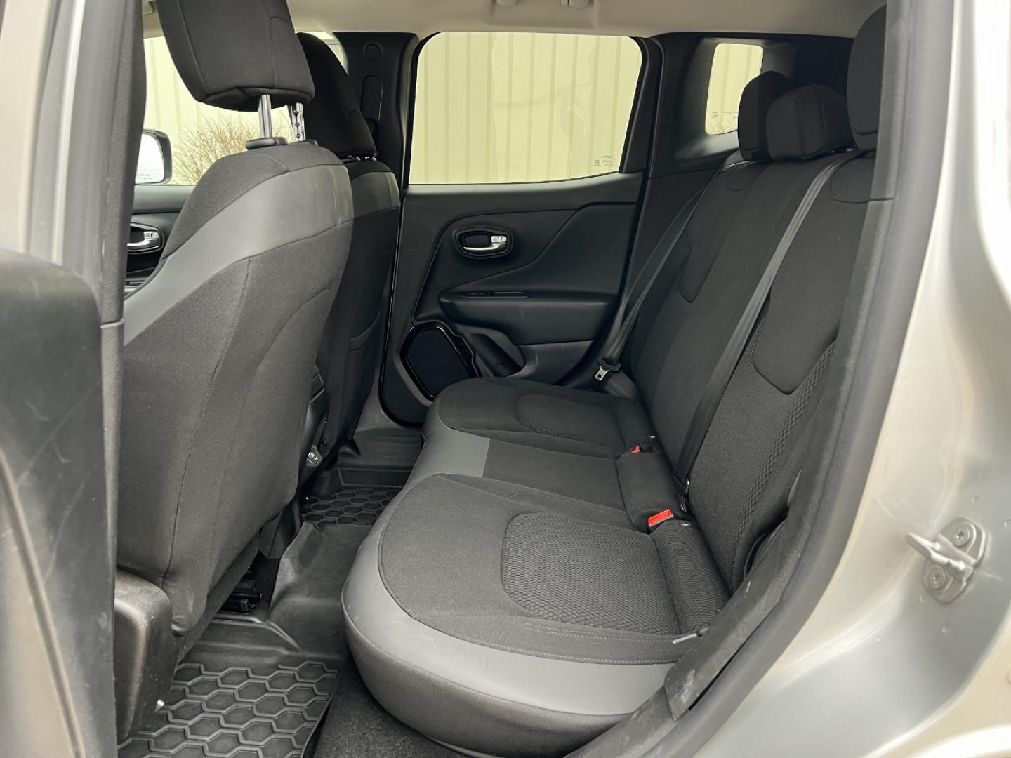 2019 SILVER /Black Cloth JEEP RENEGADE LATITUDE (ZACNJABB5KP) with an 2.4L 4 Cyl. engine, Automatic transmission, located at 2990 Old Orchard Rd., Jackson, MO, 63755, 37.354214, -89.612106 - 2019 Jeep Renegade Latitude 76xxx miles Front Wheel Drive 2.4L 4 Cyl. Automatic Backup Camera Bluetooth Cruise Power Windows/Locks/Mirrors We have financing available and we accept trades! Fill out a credit application on our website or come by today! If you have any questions, give us a c - Photo#15