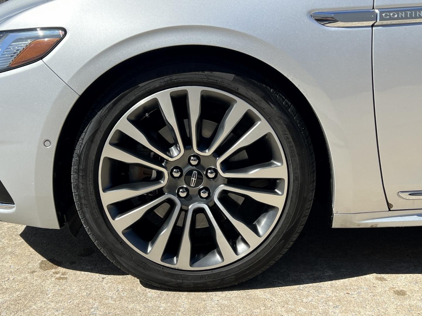 2018 SILVER /Tan Leather Lincoln Continental Reserve AWD (1LN6L9NC3J5) with an 3.0L V6 engine, Automatic transmission, located at 2990 Old Orchard Rd., Jackson, MO, 63755, 37.354214, -89.612106 - 2018 Lincoln Continental Reserve 100xxx miles All Wheel Drive 3.0L V6 Automatic Leather Navigation Power/Heated/Cooled Seats Heated Rear Seats Heating Steering Wheel Backup Camera Sunroof Bluetooth Remote Start Cruise Power Windows/Locks/Mirrors We have financing available and we acc - Photo#40
