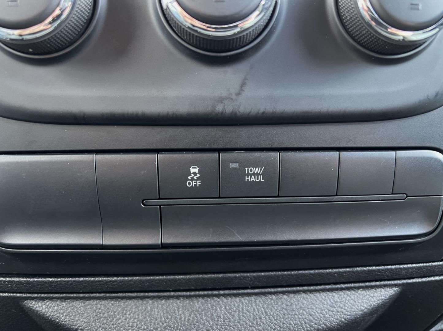 2019 MAROON /Gray Cloth RAM 1500 CLASSIC SLT (1C6RR7TT3KS) with an 5.7L V8 engine, Automatic transmission, located at 2990 Old Orchard Rd., Jackson, MO, 63755, 37.354214, -89.612106 - 2019 Ram 1500 Classic SLT 184xxx miles 4x4 5.7L V8 HEMI Automatic Backup Camera Bluetooth Cruise Power Windows/Locks/Mirrors We have financing available and we accept trades! Fill out a credit application on our website or come by today! If you have any questions, give us a call at (573) 2 - Photo#25