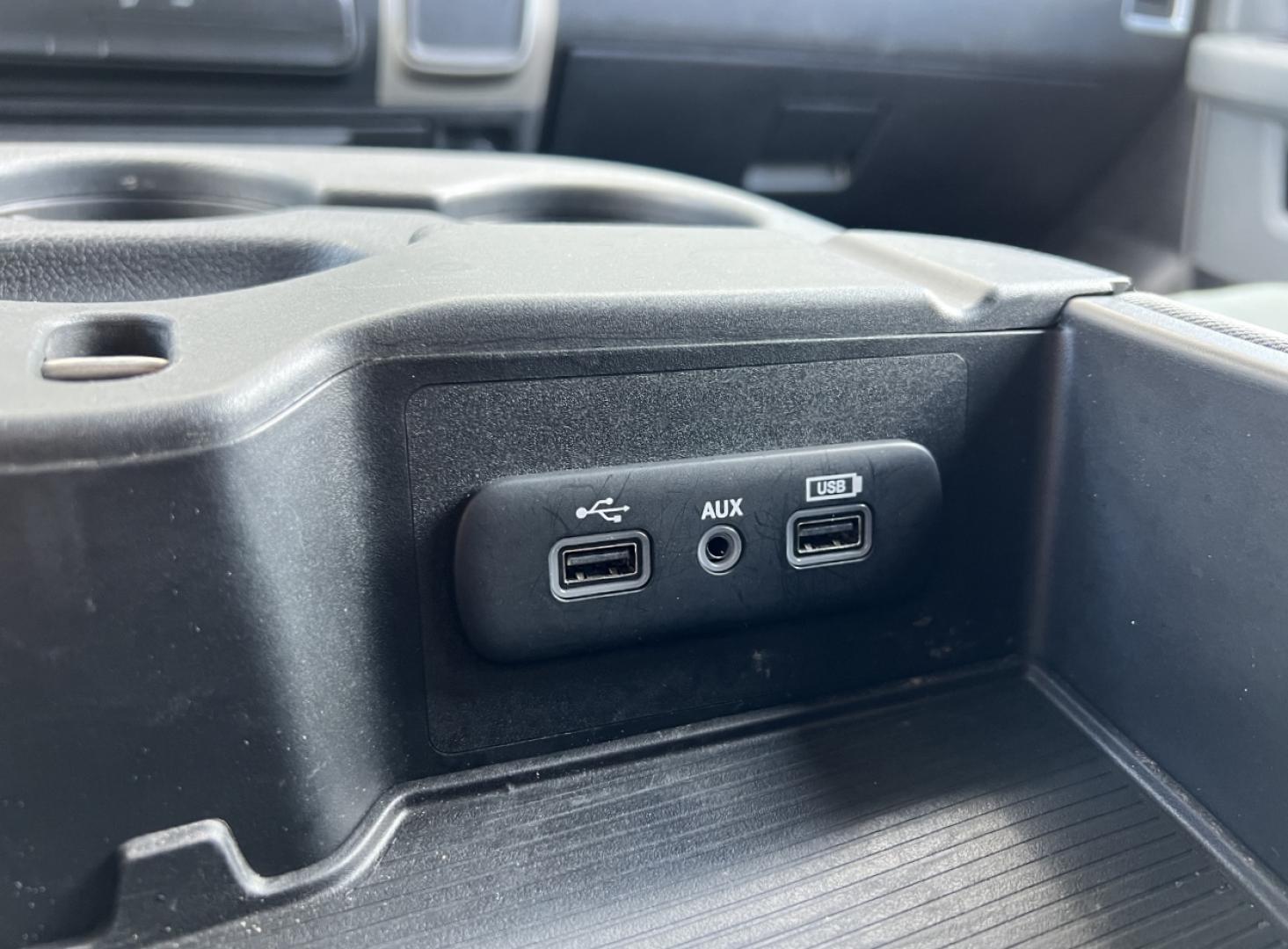2019 MAROON /Gray Cloth RAM 1500 CLASSIC SLT (1C6RR7TT3KS) with an 5.7L V8 engine, Automatic transmission, located at 2990 Old Orchard Rd., Jackson, MO, 63755, 37.354214, -89.612106 - 2019 Ram 1500 Classic SLT 184xxx miles 4x4 5.7L V8 HEMI Automatic Backup Camera Bluetooth Cruise Power Windows/Locks/Mirrors We have financing available and we accept trades! Fill out a credit application on our website or come by today! If you have any questions, give us a call at (573) 2 - Photo#26