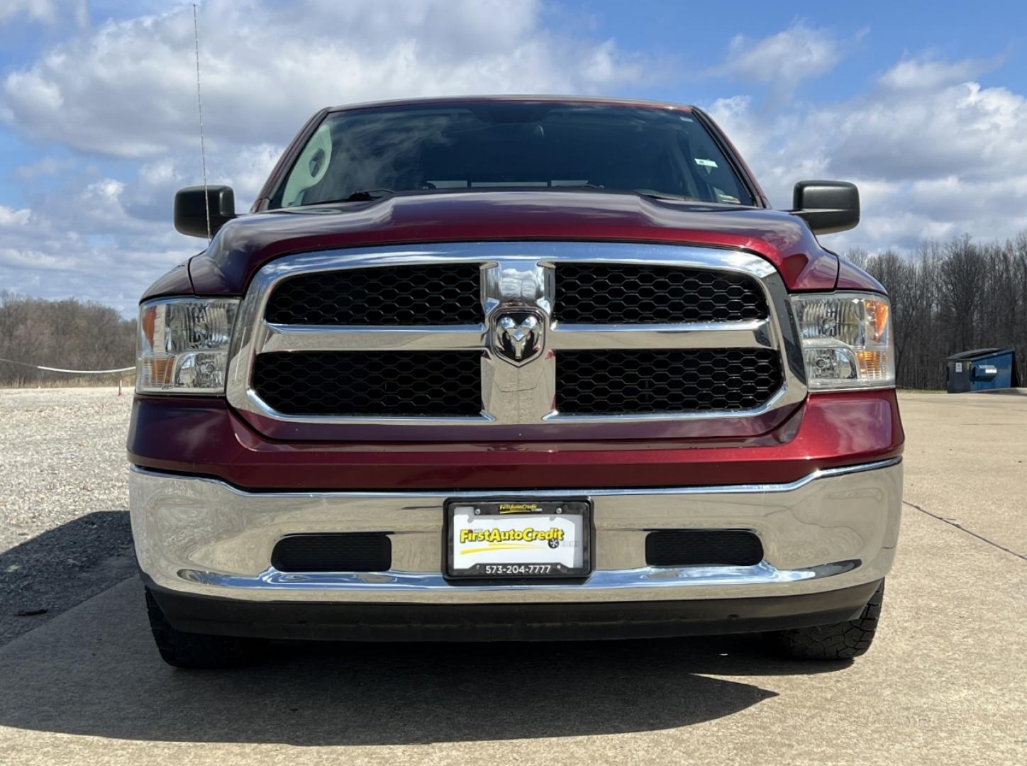 2019 MAROON /Gray Cloth RAM 1500 CLASSIC SLT (1C6RR7TT3KS) with an 5.7L V8 engine, Automatic transmission, located at 2990 Old Orchard Rd., Jackson, MO, 63755, 37.354214, -89.612106 - 2019 Ram 1500 Classic SLT 184xxx miles 4x4 5.7L V8 HEMI Automatic Backup Camera Bluetooth Cruise Power Windows/Locks/Mirrors We have financing available and we accept trades! Fill out a credit application on our website or come by today! If you have any questions, give us a call at (573) 2 - Photo#10