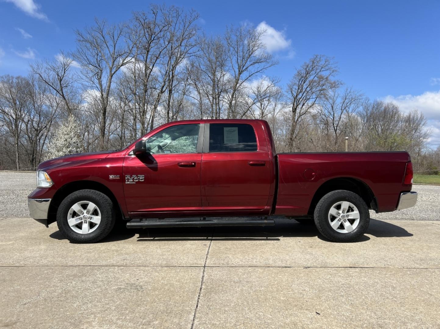 2019 MAROON /Gray Cloth RAM 1500 CLASSIC SLT (1C6RR7TT3KS) with an 5.7L V8 engine, Automatic transmission, located at 2990 Old Orchard Rd., Jackson, MO, 63755, 37.354214, -89.612106 - 2019 Ram 1500 Classic SLT 184xxx miles 4x4 5.7L V8 HEMI Automatic Backup Camera Bluetooth Cruise Power Windows/Locks/Mirrors We have financing available and we accept trades! Fill out a credit application on our website or come by today! If you have any questions, give us a call at (573) 2 - Photo#5
