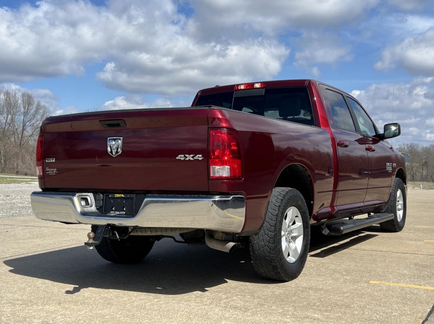 2019 MAROON /Gray Cloth RAM 1500 CLASSIC SLT (1C6RR7TT3KS) with an 5.7L V8 engine, Automatic transmission, located at 2990 Old Orchard Rd., Jackson, MO, 63755, 37.354214, -89.612106 - 2019 Ram 1500 Classic SLT 184xxx miles 4x4 5.7L V8 HEMI Automatic Backup Camera Bluetooth Cruise Power Windows/Locks/Mirrors We have financing available and we accept trades! Fill out a credit application on our website or come by today! If you have any questions, give us a call at (573) 2 - Photo#7