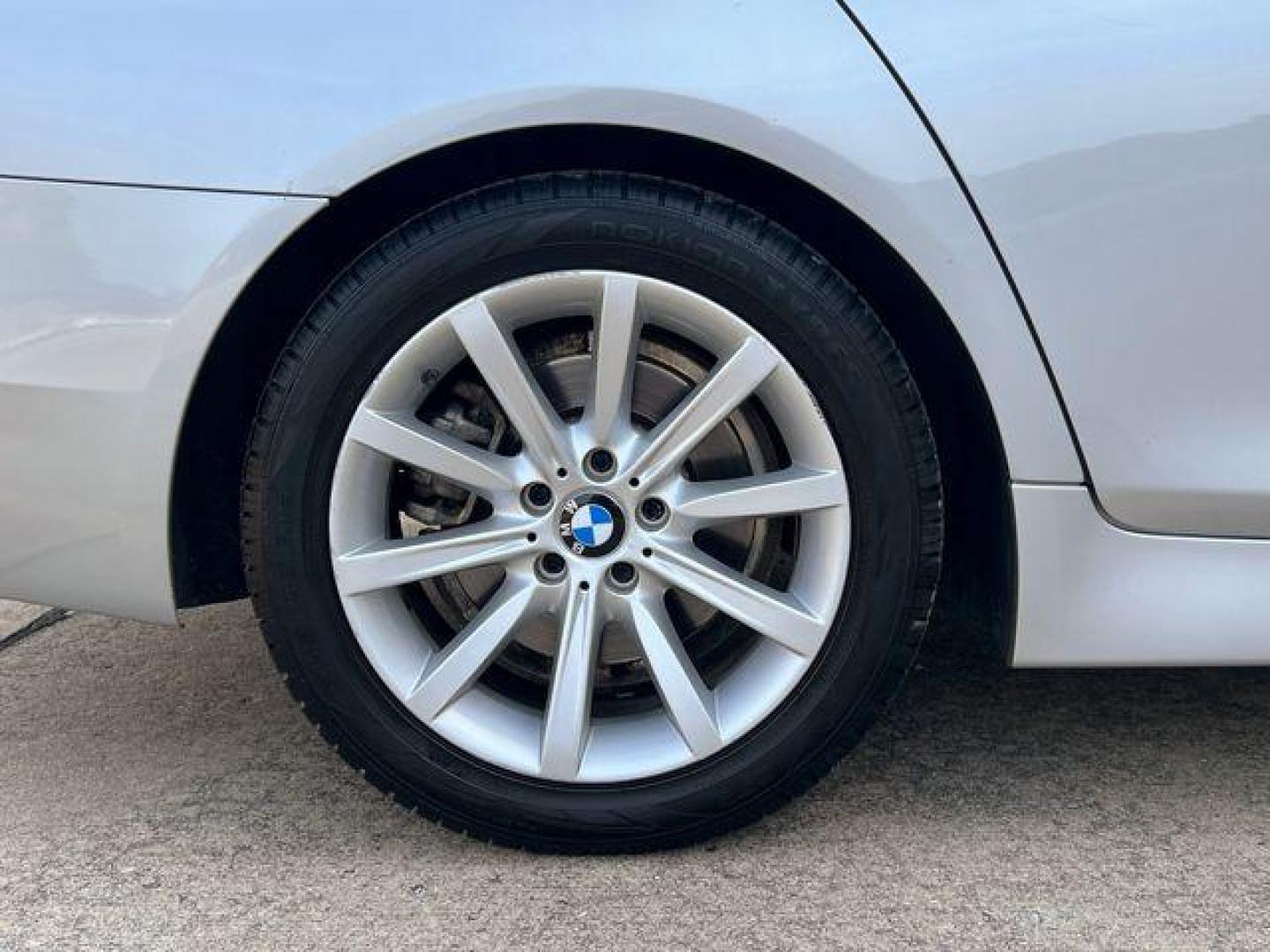 2014 SILVER /Black BMW 535 I (WBA5B1C59ED) with an 3.0L engine, Automatic transmission, located at 2990 Old Orchard Rd., Jackson, MO, 63755, 37.354214, -89.612106 - Photo#41