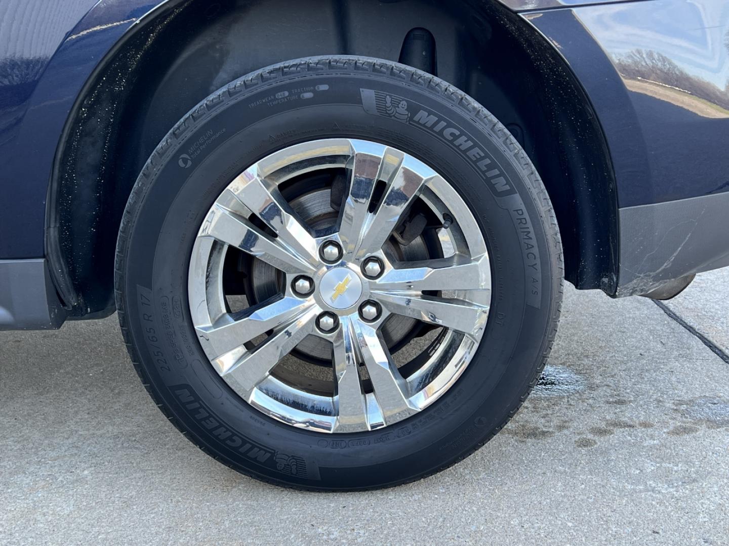 2015 BLUE /Black Cloth CHEVROLET EQUINOX LT (2GNALBEK3F1) with an 2.4L 4 Cyl. engine, Automatic transmission, located at 2990 Old Orchard Rd., Jackson, MO, 63755, 37.354214, -89.612106 - 2015 Chevrolet Equinox LT 102xxx miles Front Wheel Drive 2.4L 4 Cyl. Automatic Backup Camera Power Driver Seat Bluetooth Remote Start Cruise Power Windows/Locks/Mirrors We have financing available and we accept trades! Fill out a credit application on our website or come by today! If you - Photo#33
