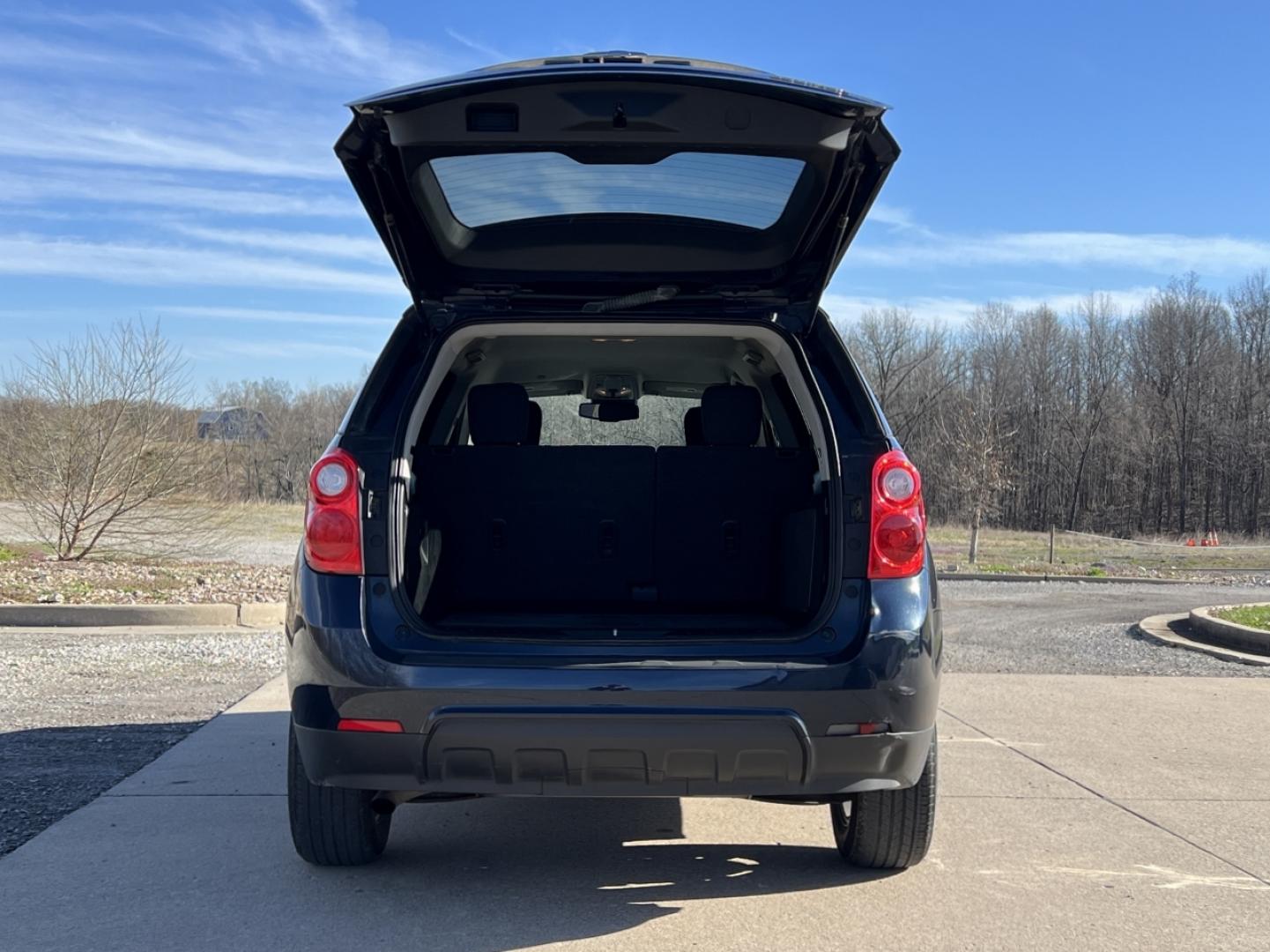2015 BLUE /Black Cloth CHEVROLET EQUINOX LT (2GNALBEK3F1) with an 2.4L 4 Cyl. engine, Automatic transmission, located at 2990 Old Orchard Rd., Jackson, MO, 63755, 37.354214, -89.612106 - 2015 Chevrolet Equinox LT 102xxx miles Front Wheel Drive 2.4L 4 Cyl. Automatic Backup Camera Power Driver Seat Bluetooth Remote Start Cruise Power Windows/Locks/Mirrors We have financing available and we accept trades! Fill out a credit application on our website or come by today! If you - Photo#18