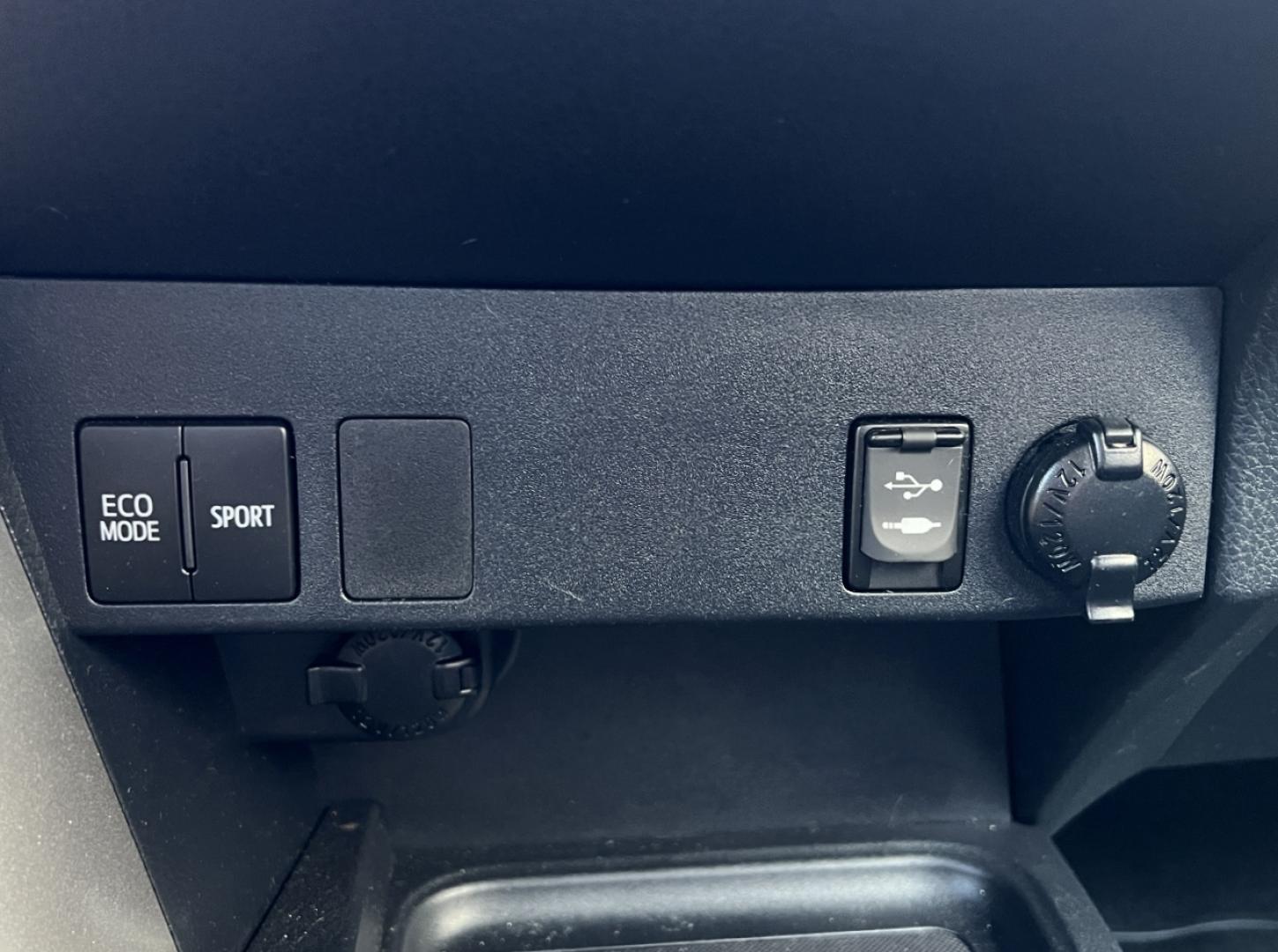 2018 GREY /Black Cloth TOYOTA RAV4 LE (JTMBFREV9JJ) with an 2.5L 4 Cyl. engine, Automatic transmission, located at 506 S. Kingshighway, Cape Girardeau, MO, 63703, 37.294994, -89.556206 - 2018 Toyota RAV4 LE 110xxx miles All Wheel Drive 2.5L 4 Cyl. Automatic Backup Camera Bluetooth Cruise Power Windows/Locks/Mirrors We have financing available and we accept trades! Fill out a credit application on our website or come by today! If you have any questions, give us a call at (5 - Photo#25