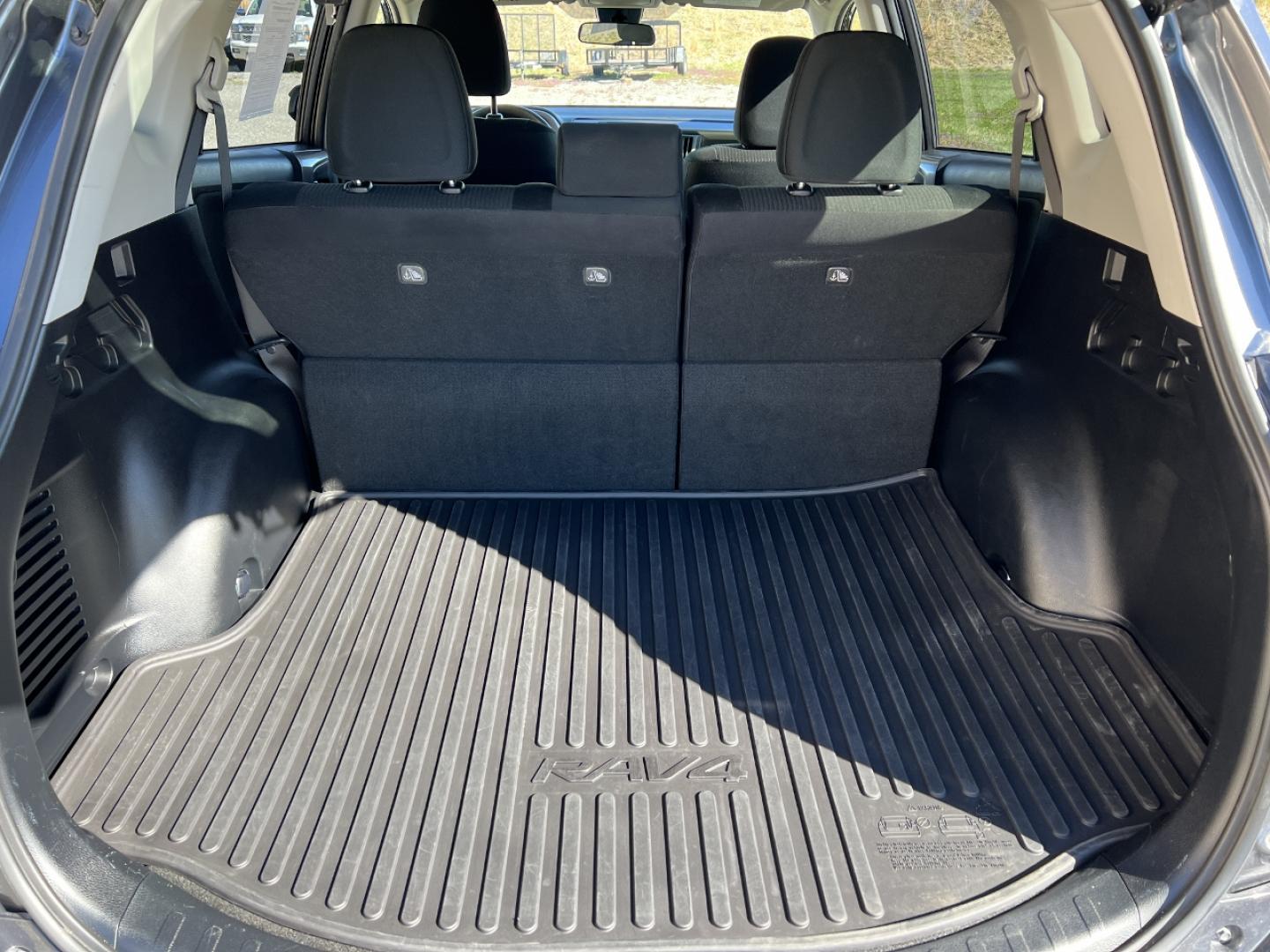 2018 GREY /Black Cloth TOYOTA RAV4 LE (JTMBFREV9JJ) with an 2.5L 4 Cyl. engine, Automatic transmission, located at 506 S. Kingshighway, Cape Girardeau, MO, 63703, 37.294994, -89.556206 - 2018 Toyota RAV4 LE 110xxx miles All Wheel Drive 2.5L 4 Cyl. Automatic Backup Camera Bluetooth Cruise Power Windows/Locks/Mirrors We have financing available and we accept trades! Fill out a credit application on our website or come by today! If you have any questions, give us a call at (5 - Photo#17