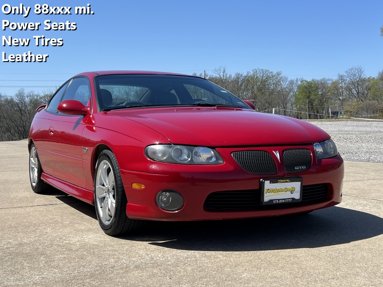 photo of 2004 PONTIAC GTO 