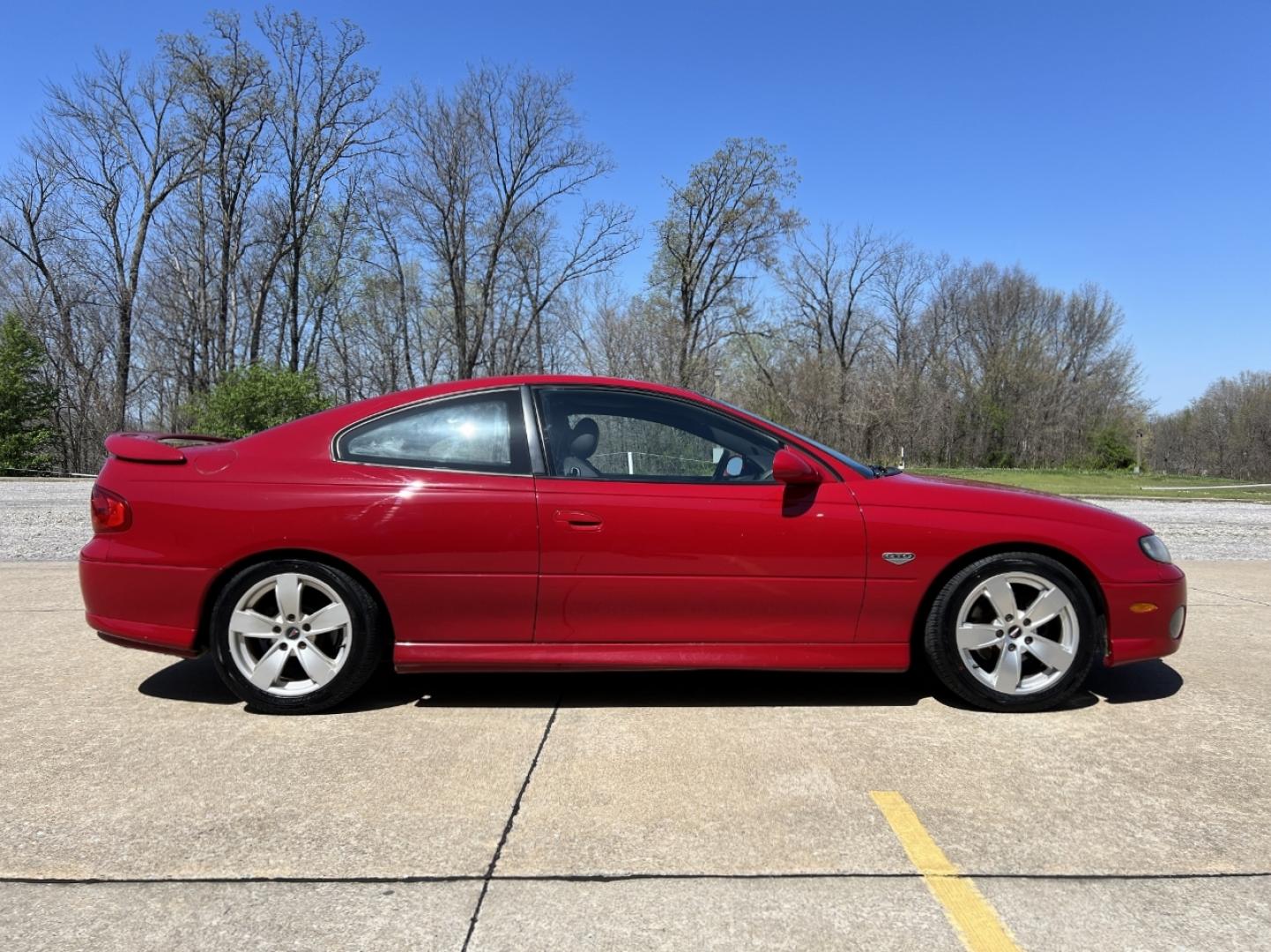 2004 RED /Black Leather PONTIAC GTO (6G2VX12G84L) with an 5.7L V8 engine, Automatic transmission, located at 2990 Old Orchard Rd., Jackson, MO, 63755, 37.354214, -89.612106 - 2004 Pontiac GTO Only 88xxx miles Rear Wheel Drive 5.7L V8 Automatic Leather Power Seats Cruise Power Windows/Mirrors We have financing available and we accept trades! Fill out a credit application on our website or come by today! If you have any questions, give us a call at (573) 204-7777 - Photo#5