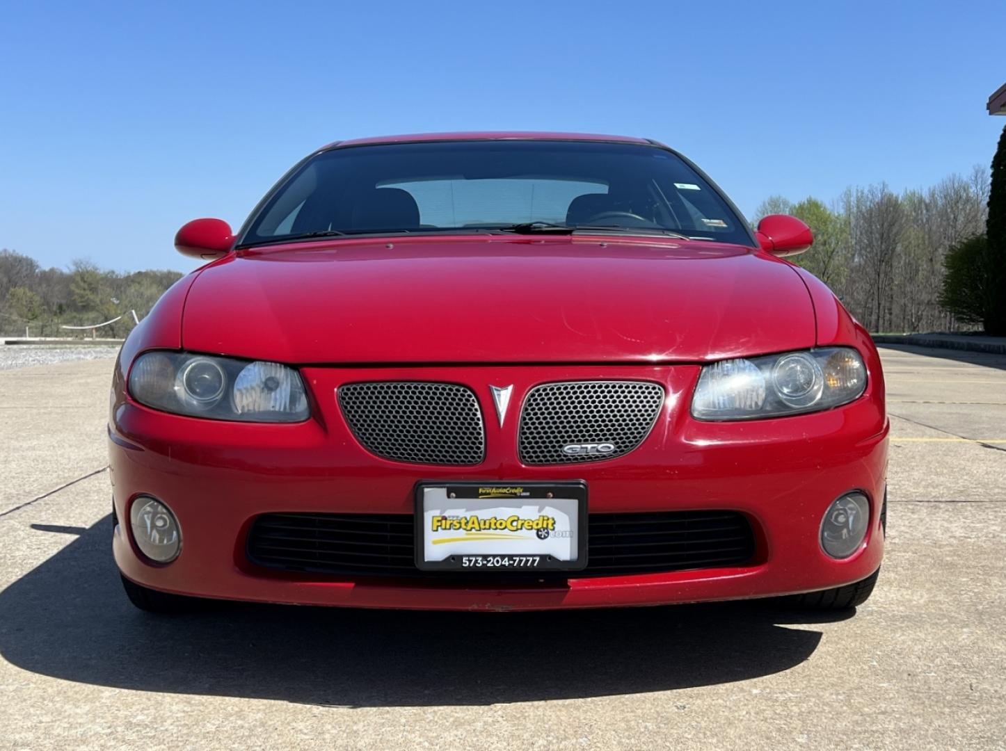 2004 RED /Black Leather PONTIAC GTO (6G2VX12G84L) with an 5.7L V8 engine, Automatic transmission, located at 2990 Old Orchard Rd., Jackson, MO, 63755, 37.354214, -89.612106 - 2004 Pontiac GTO Only 88xxx miles Rear Wheel Drive 5.7L V8 Automatic Leather Power Seats Cruise Power Windows/Mirrors We have financing available and we accept trades! Fill out a credit application on our website or come by today! If you have any questions, give us a call at (573) 204-7777 - Photo#9