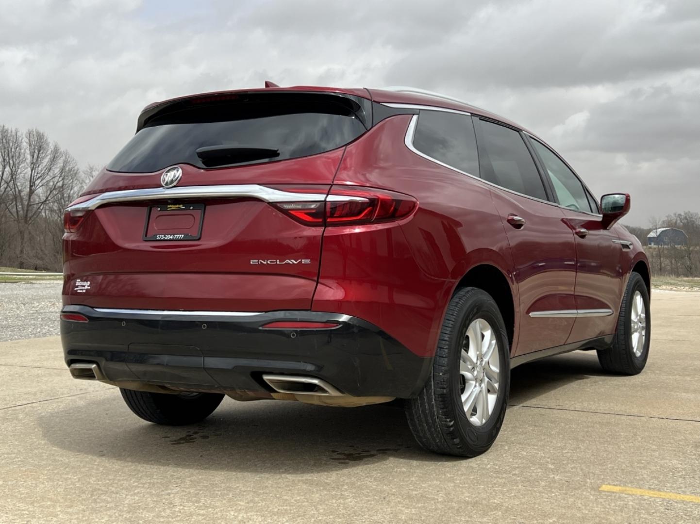 2019 MAROON /Gray Leather BUICK ENCLAVE ESSENCE (5GAERBKWXKJ) with an 3.6L V6 engine, Automatic transmission, located at 2990 Old Orchard Rd., Jackson, MO, 63755, 37.354214, -89.612106 - 2019 Buick Enclave Essence 1-Owner 95xxx miles Front Wheel Drive 3.6L V6 Automatic Leather 3rd Row Navigation Power/Heated Seats Backup Camera Bluetooth Cruise Power Windows/Locks/Mirrors We have financing available and we accept trades! Fill out a credit application on our website or - Photo#9