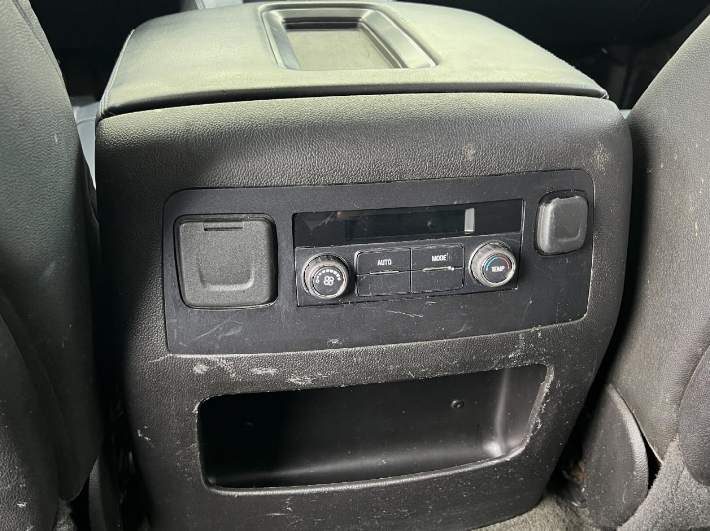 2015 BLACK /Black Leather CHEVROLET TAHOE 1500 LT (1GNSKBKC0FR) with an 5.3L V8 engine, Automatic transmission, located at 2990 Old Orchard Rd., Jackson, MO, 63755, 37.354214, -89.612106 - 2015 Chevrolet Tahoe 1500 LT 111xxx miles 4 Wheel Drive 5.3L V8 Automatic Leather 3rd Row Navigation Backup Camera Power/Heated Seats Bluetooth Remote Start Cruise Power Windows/Locks/Mirrors We have financing available and we accept trades! Fill out a credit application on our website - Photo#37